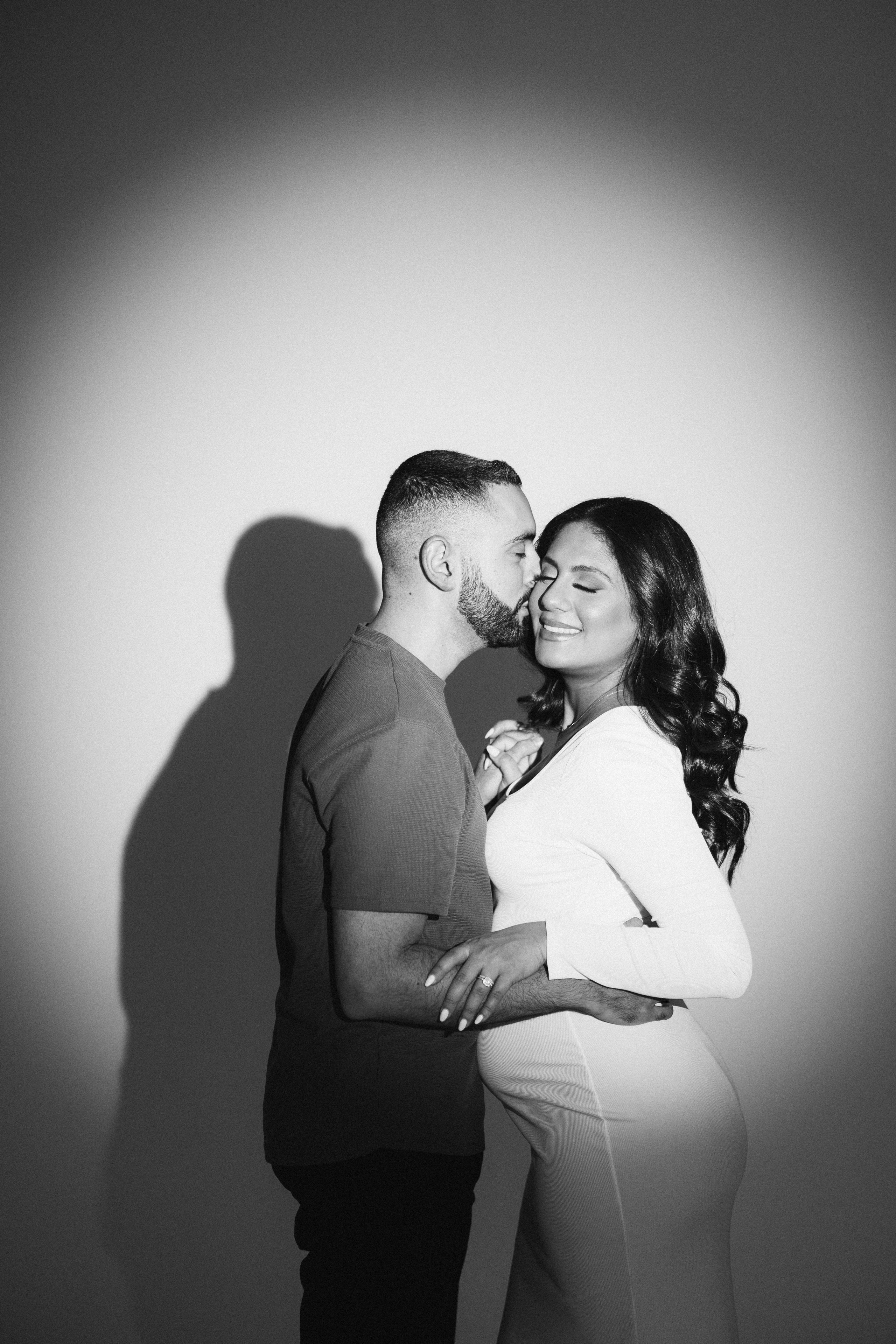 Maternity. Wedding Photographer Toronto