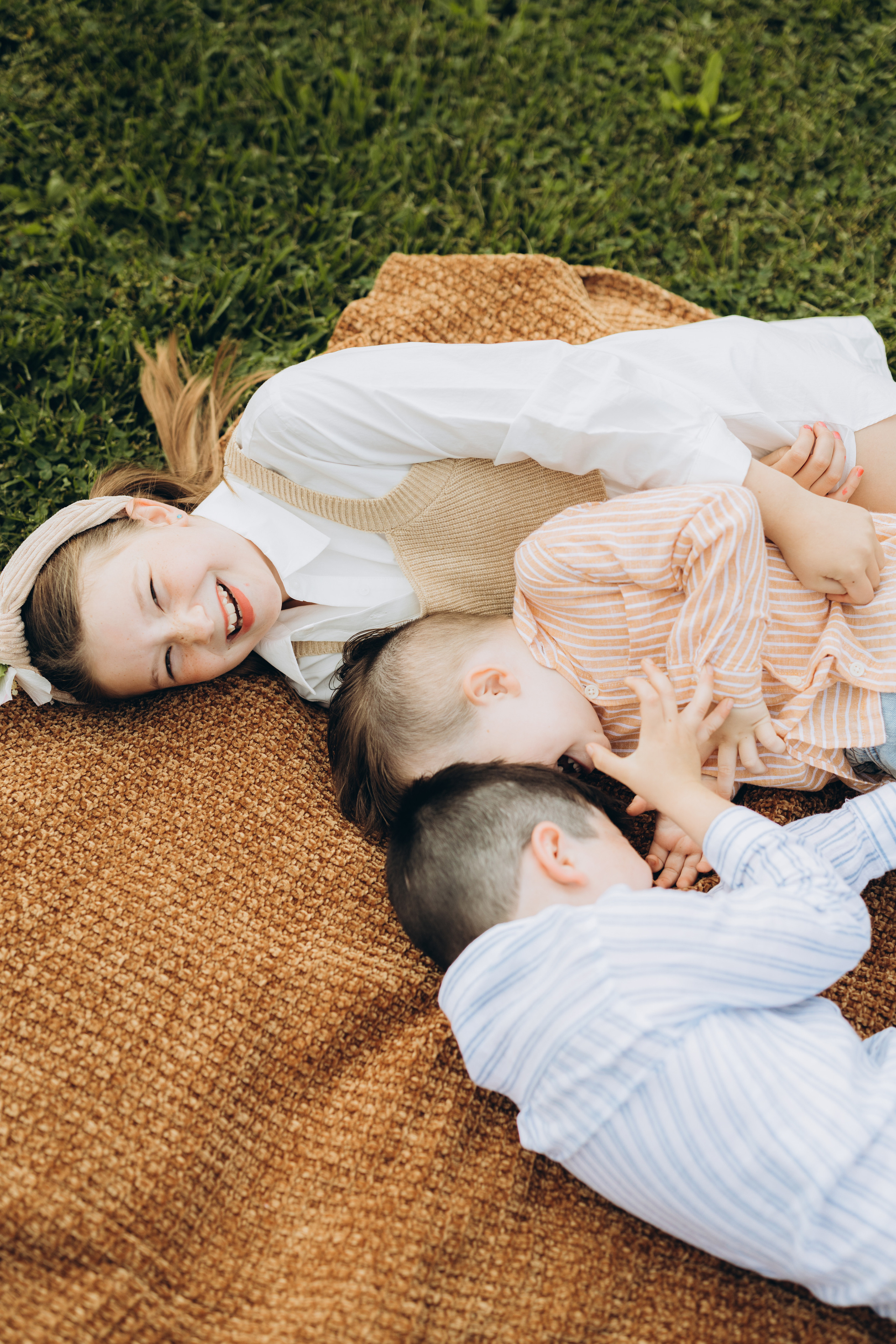 Fall family session. Wedding Photographer Toronto