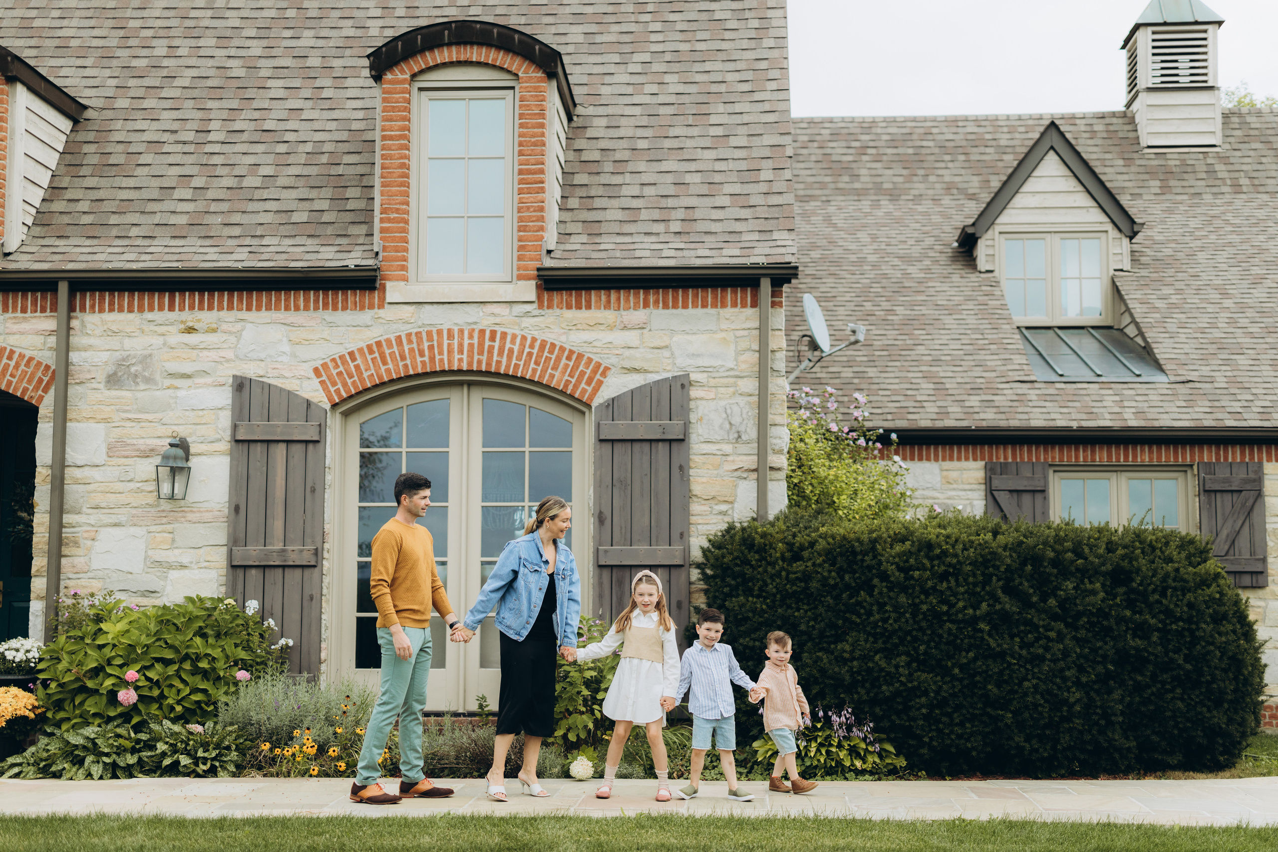 Fall family session. Wedding Photographer Toronto