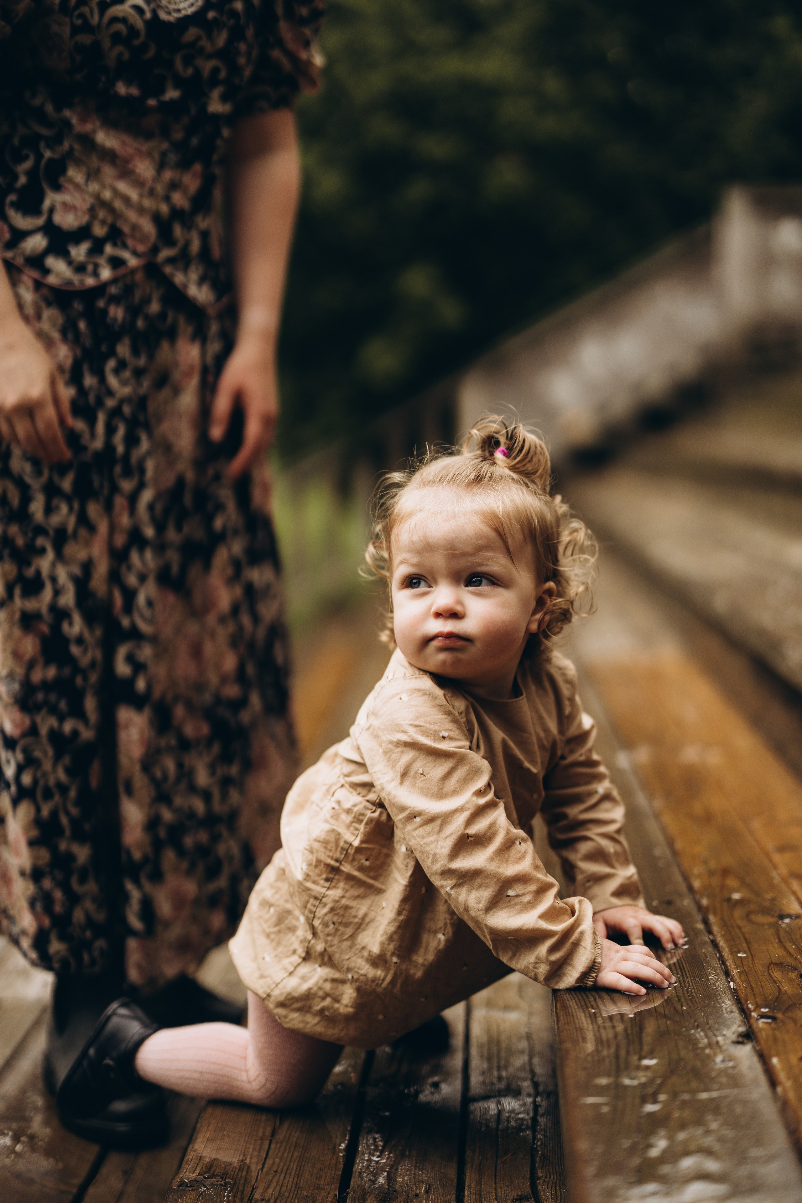Under the rain. Wedding Photographer Toronto