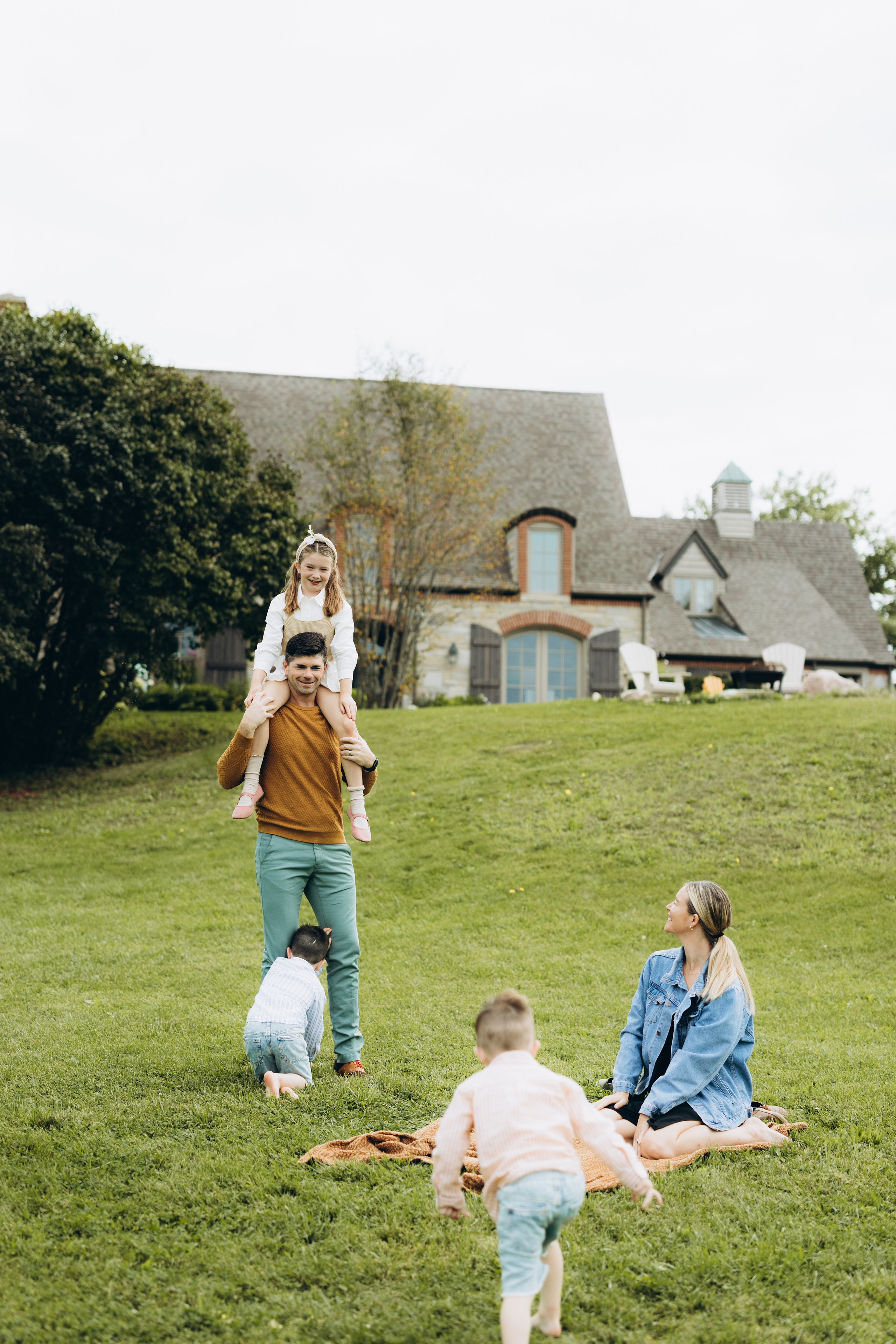 Fall family session. Wedding Photographer Toronto