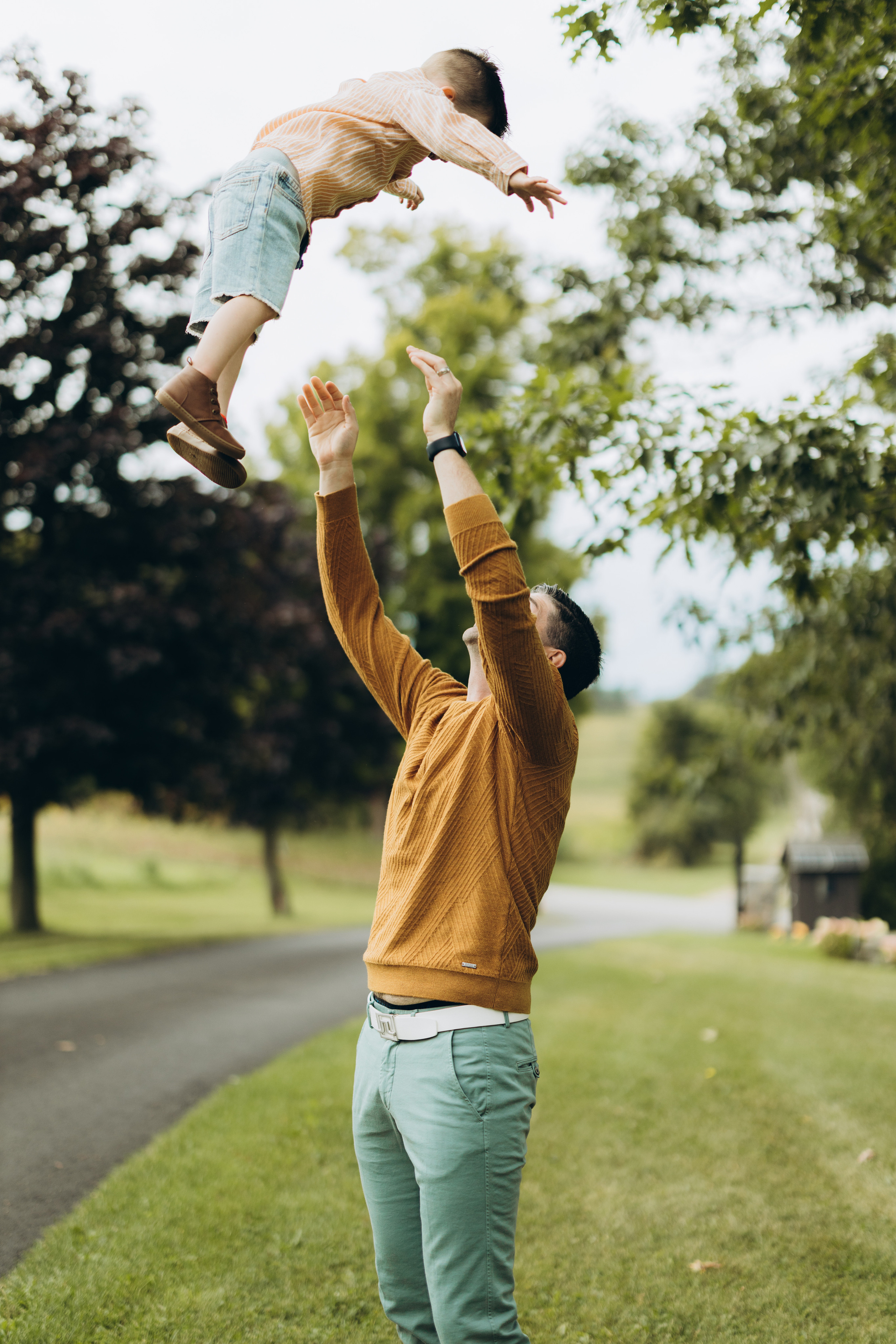 Fall family session. Wedding Photographer Toronto