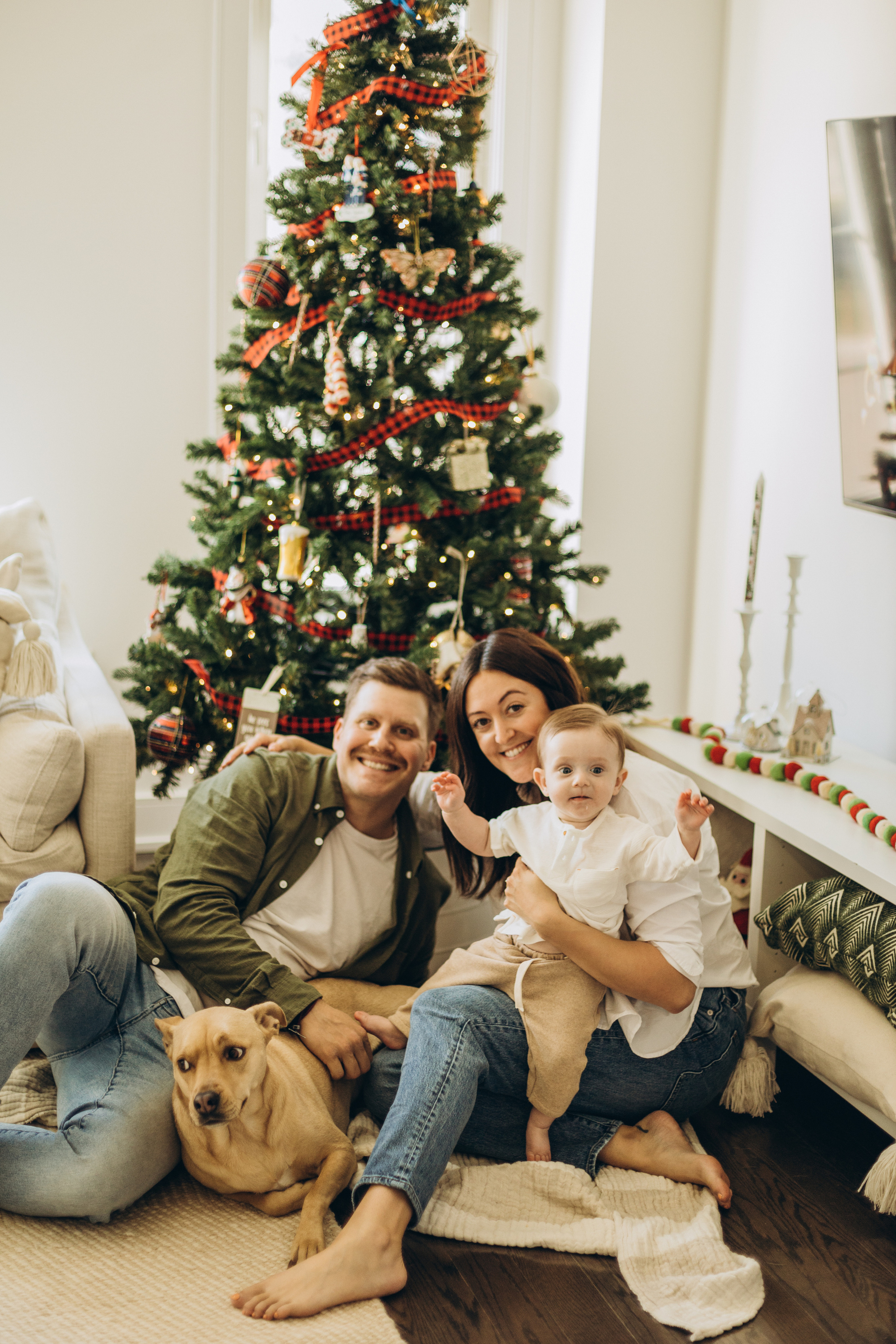 First Christmas. Wedding Photographer Toronto