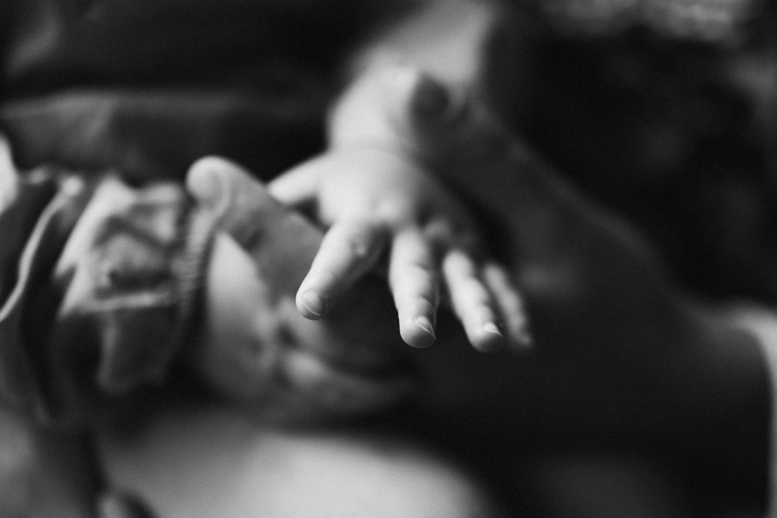 Under the rain. Wedding Photographer Toronto