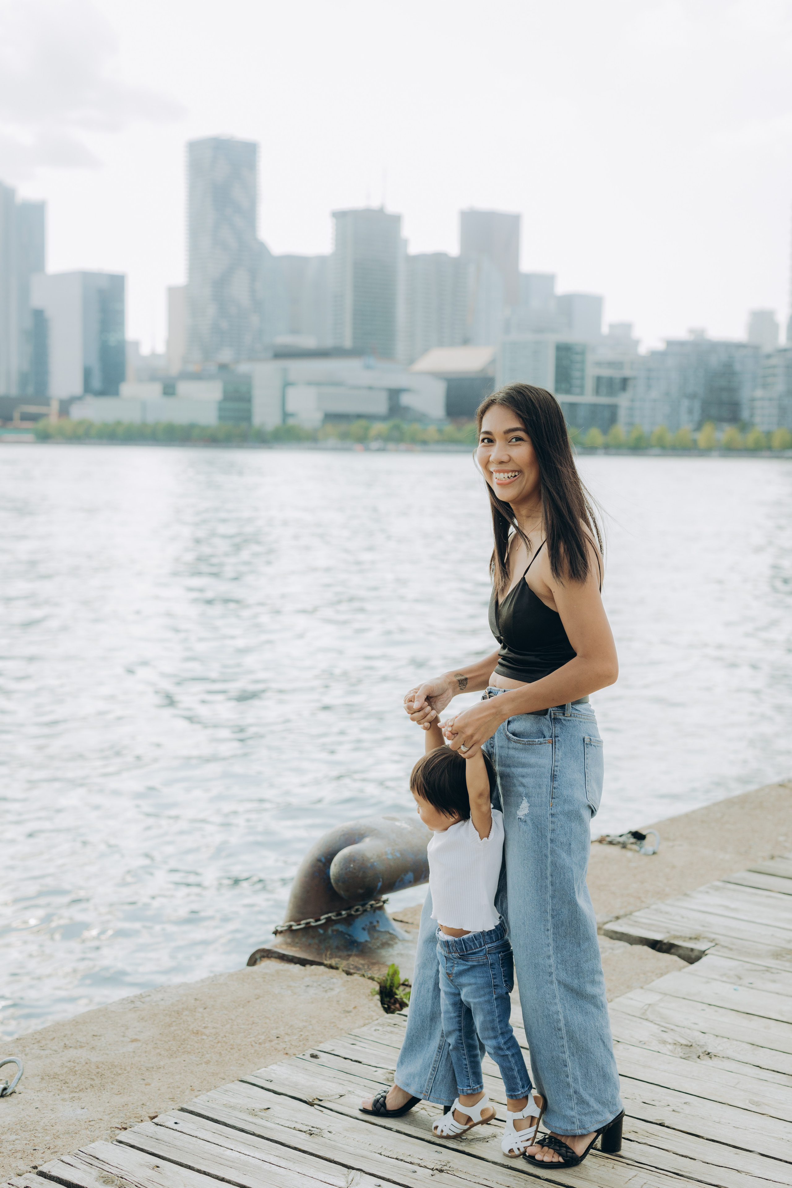 Family session in Toronto. Wedding Photographer Toronto