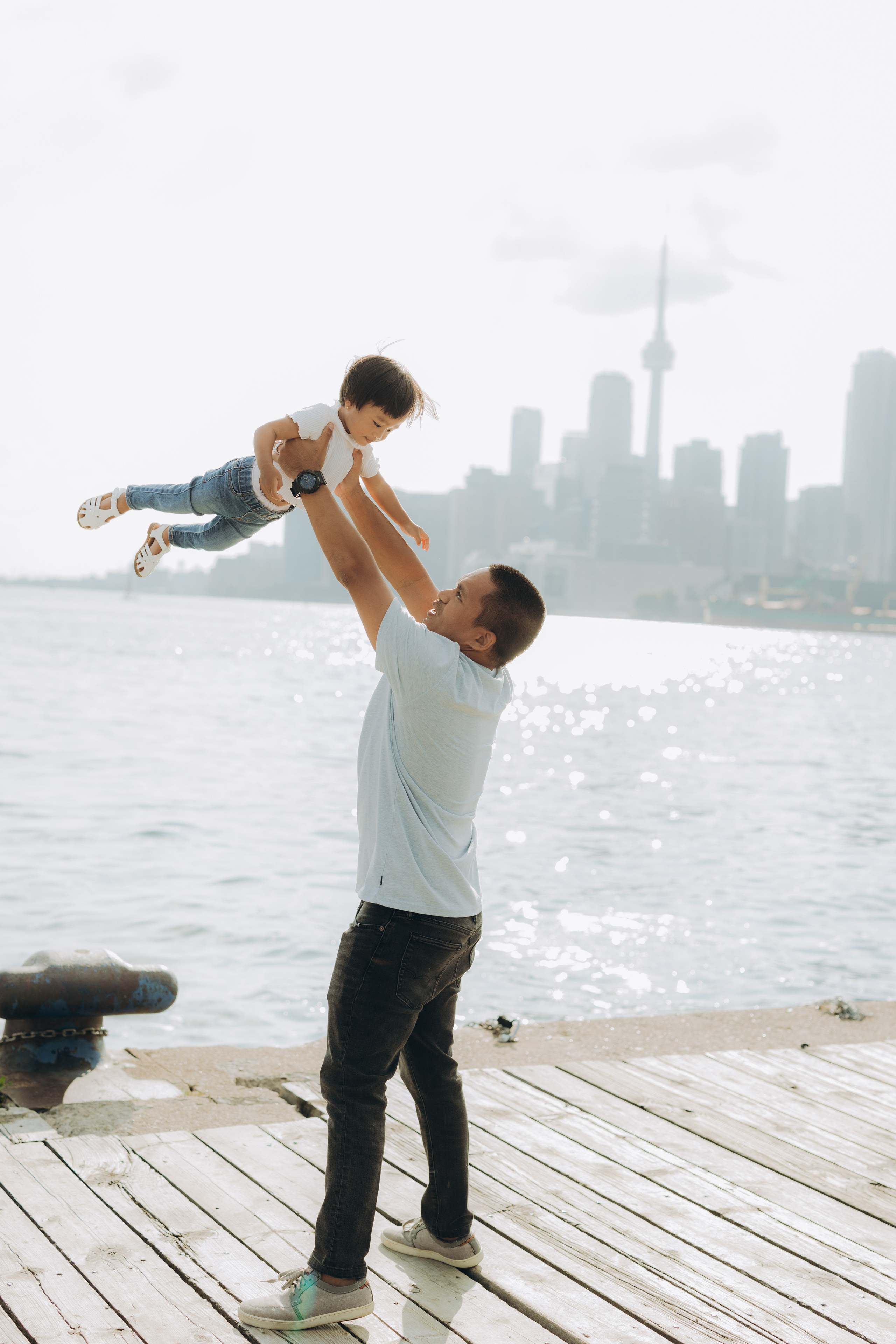 Family session in Toronto. Wedding Photographer Toronto