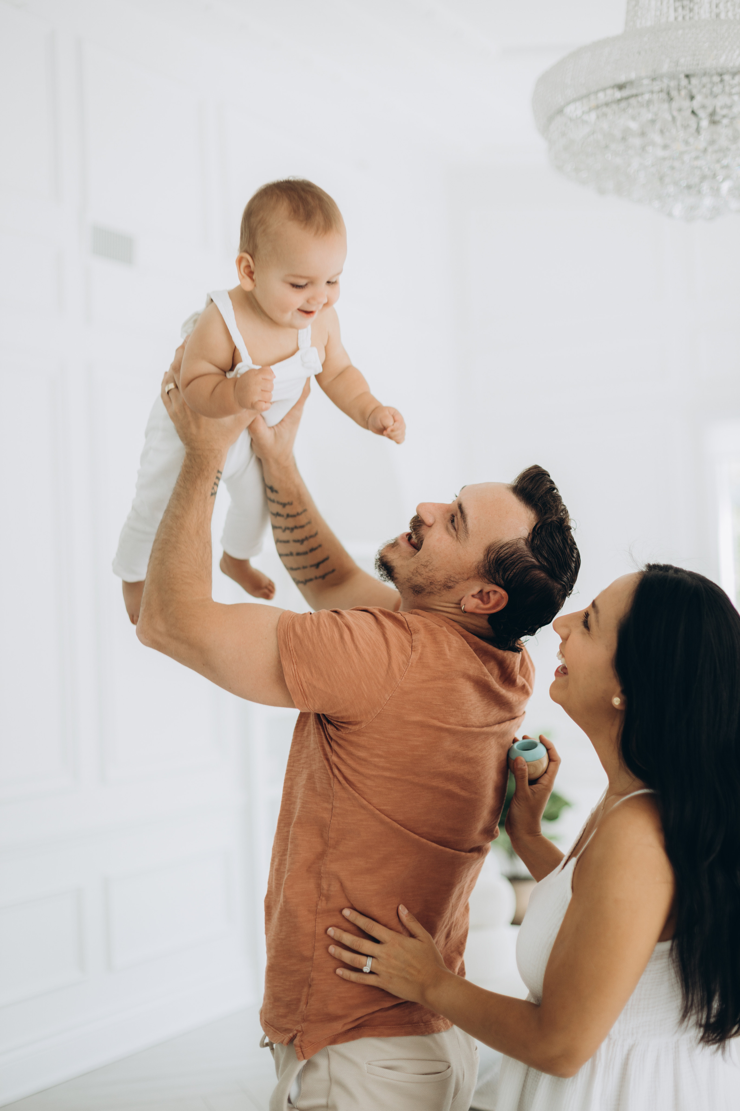 Cake smash. Wedding Photographer Toronto