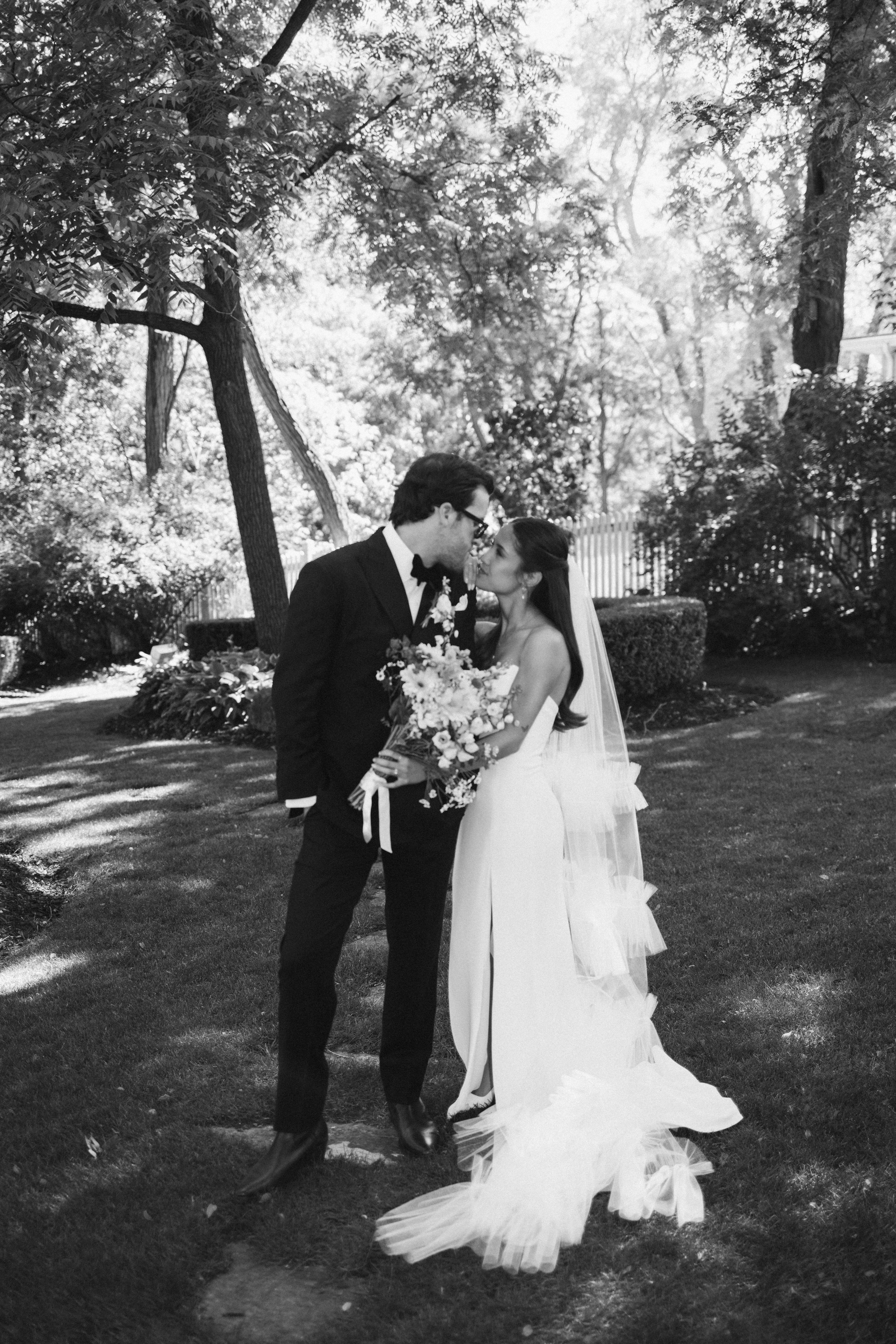 Olivia&Robbie. Wedding Photographer Toronto