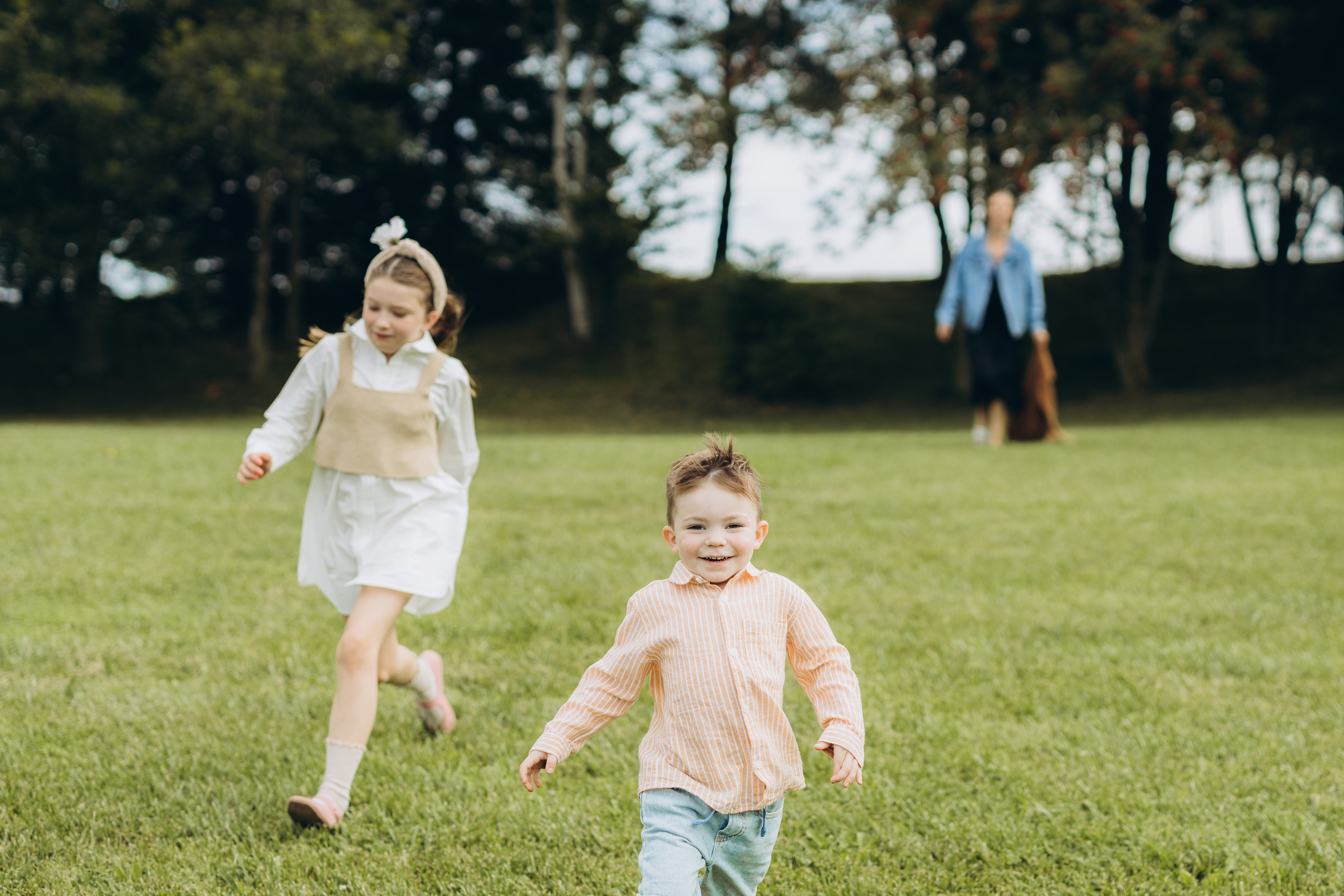 Fall family session. Wedding Photographer Toronto