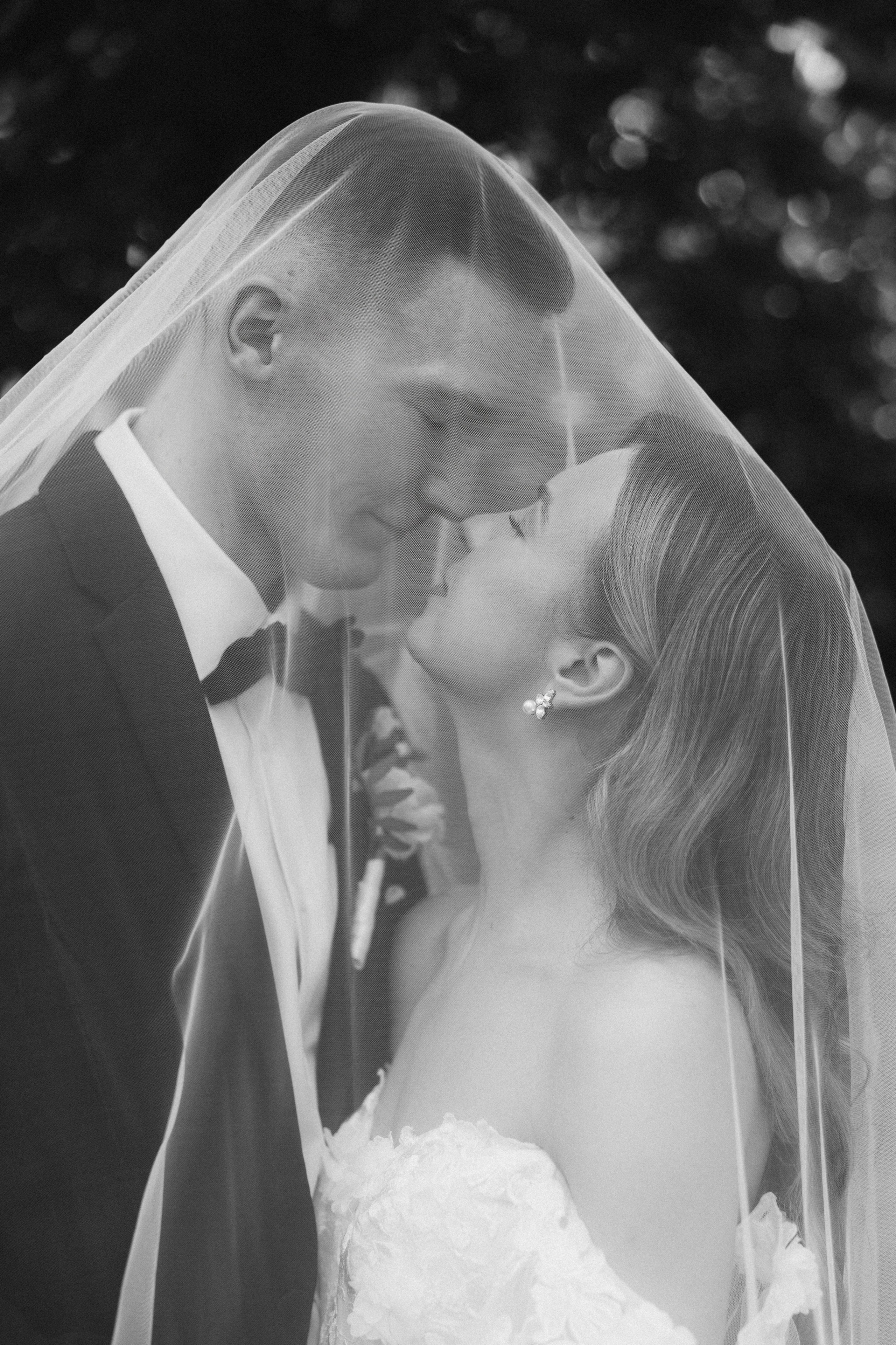 Dasha&Alex. Wedding Photographer Toronto