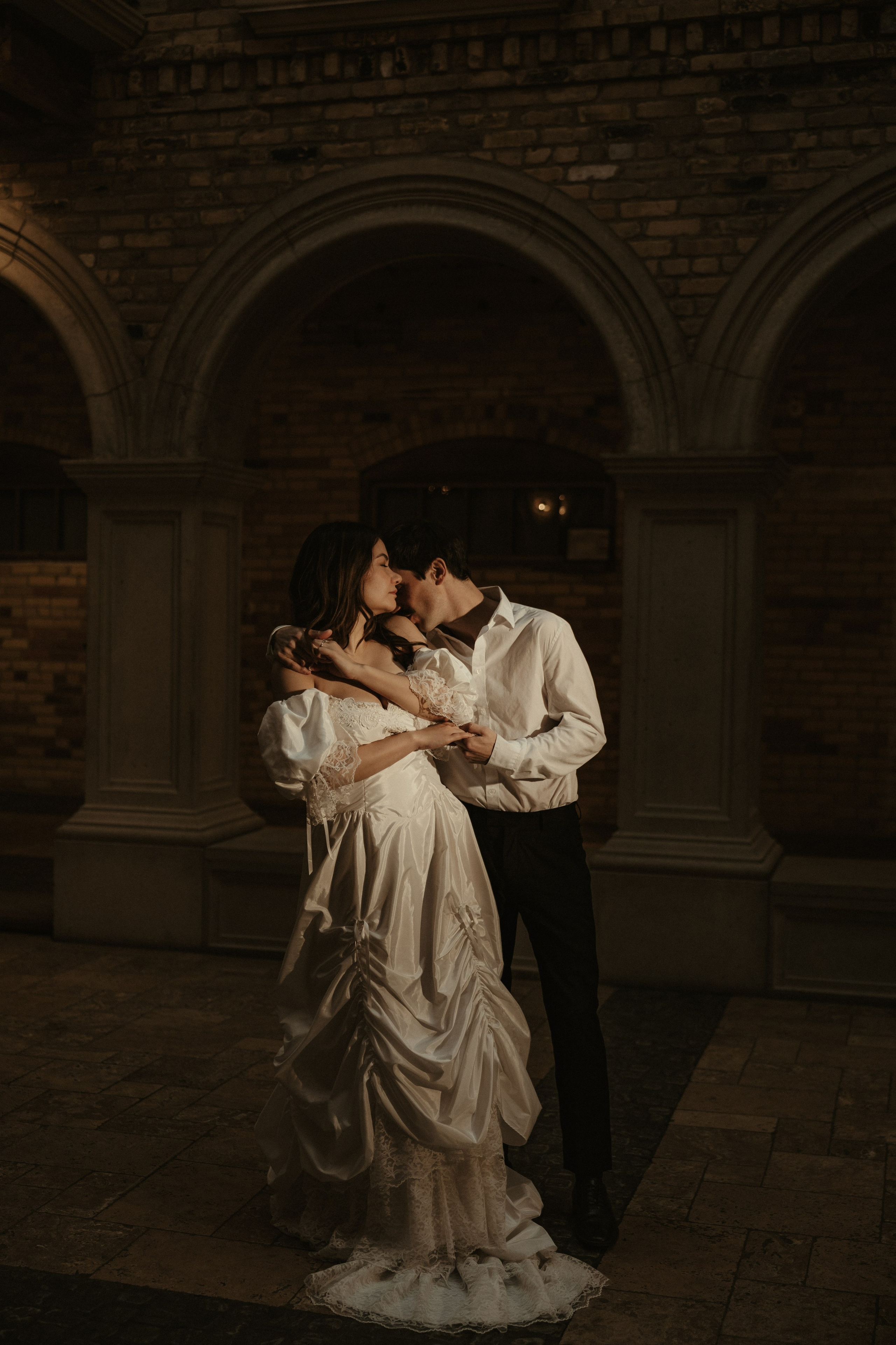 Moody engagement. Wedding Photographer Toronto