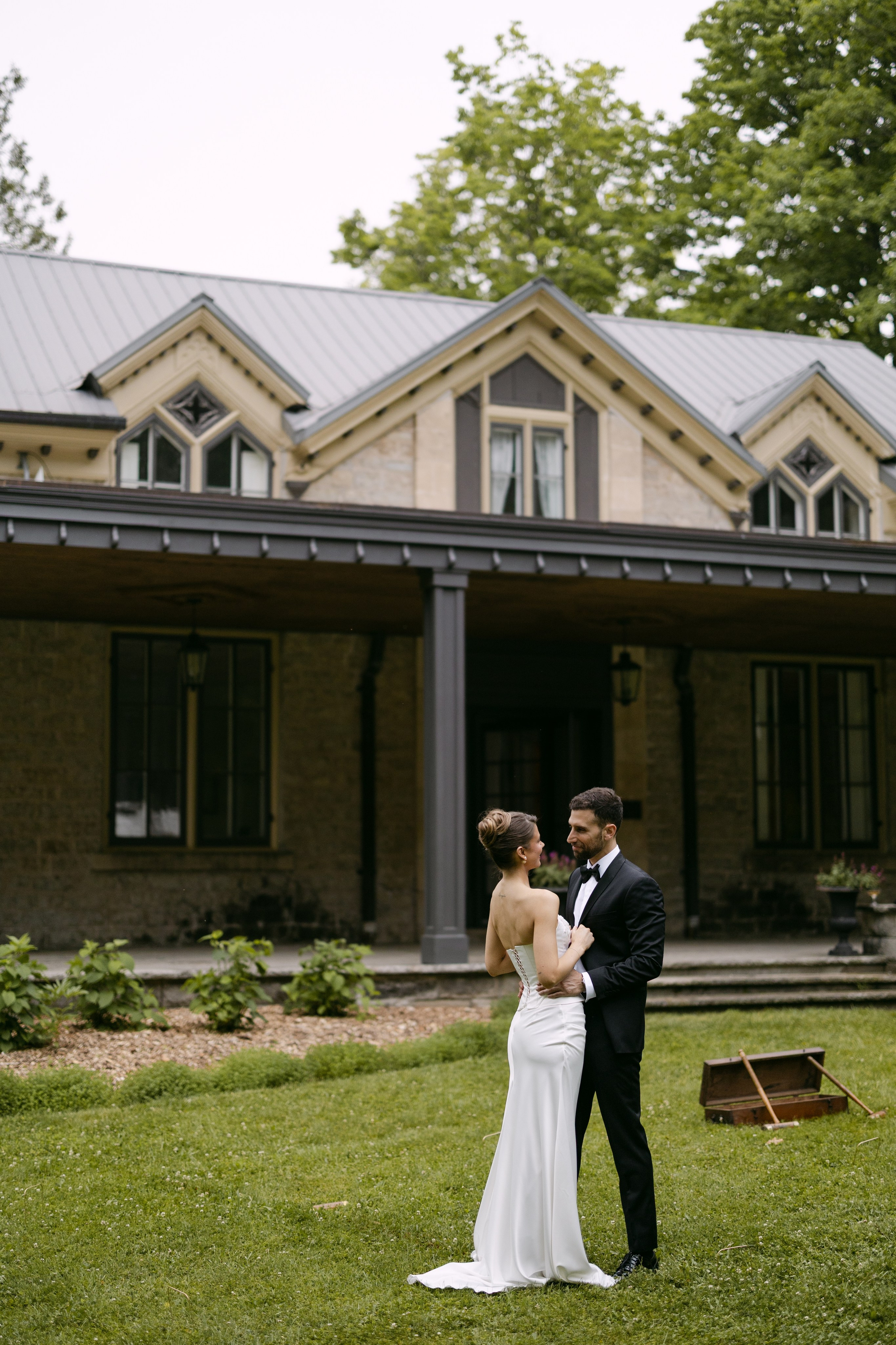 A&E. Wedding Photographer Toronto