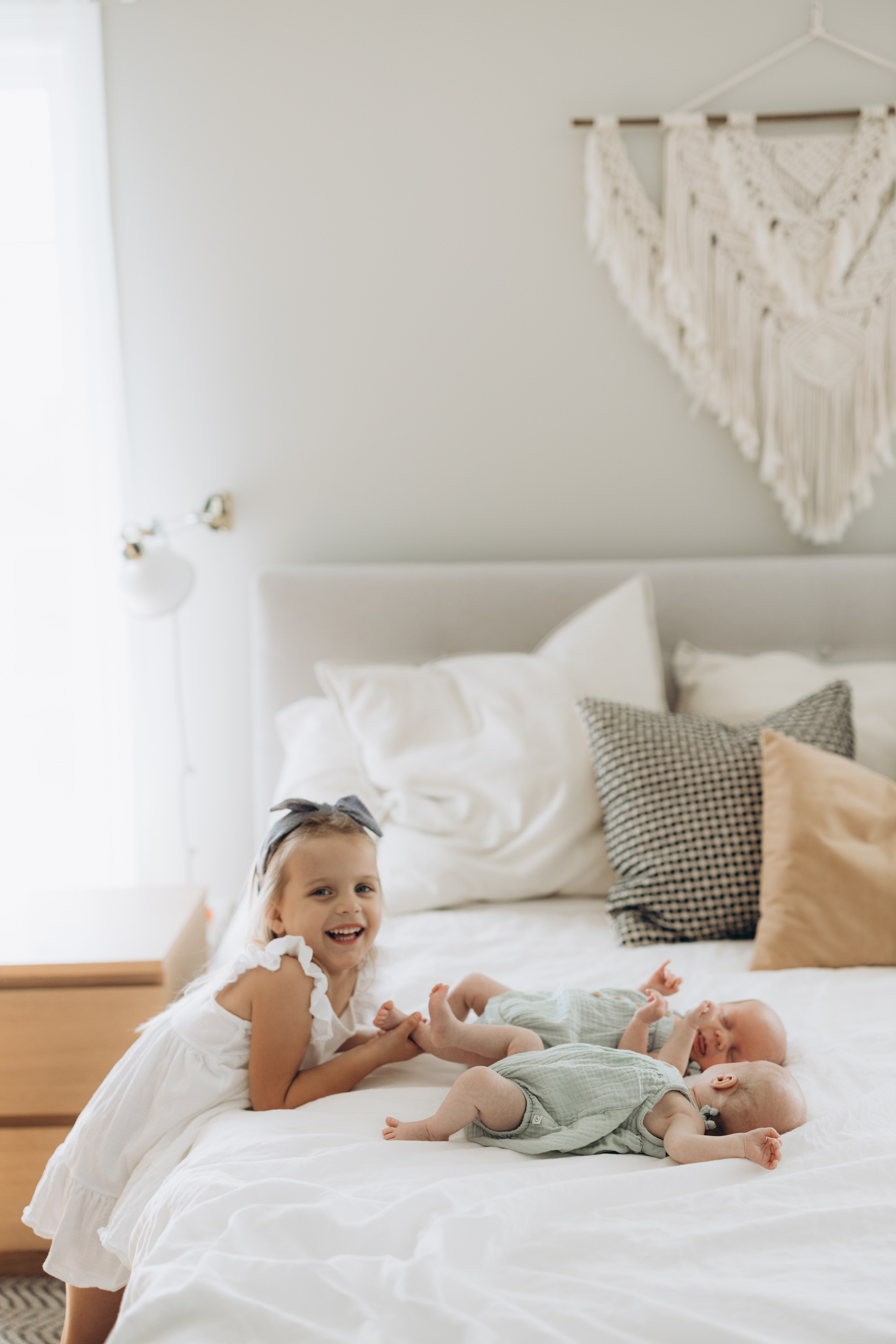 Twins. Wedding Photographer Toronto