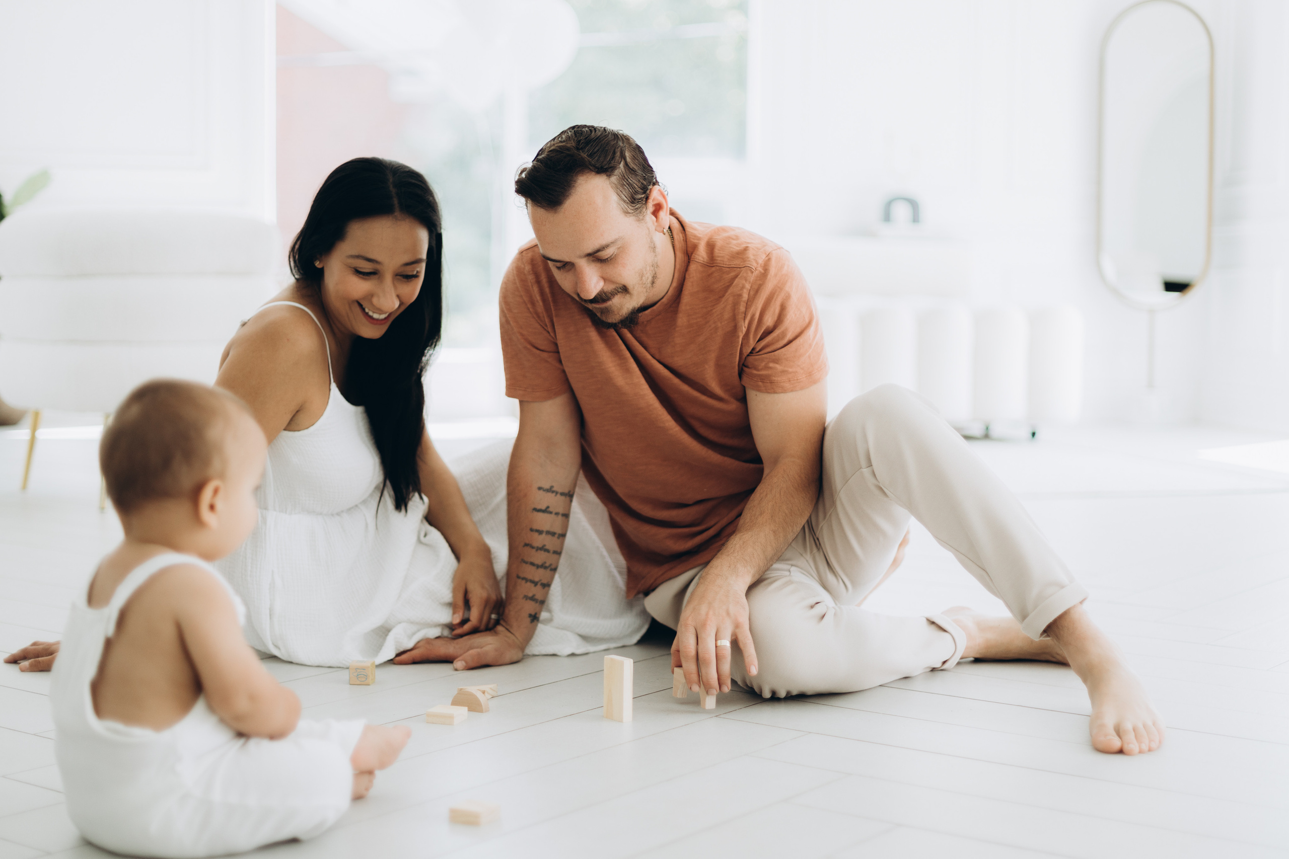 Cake smash. Wedding Photographer Toronto