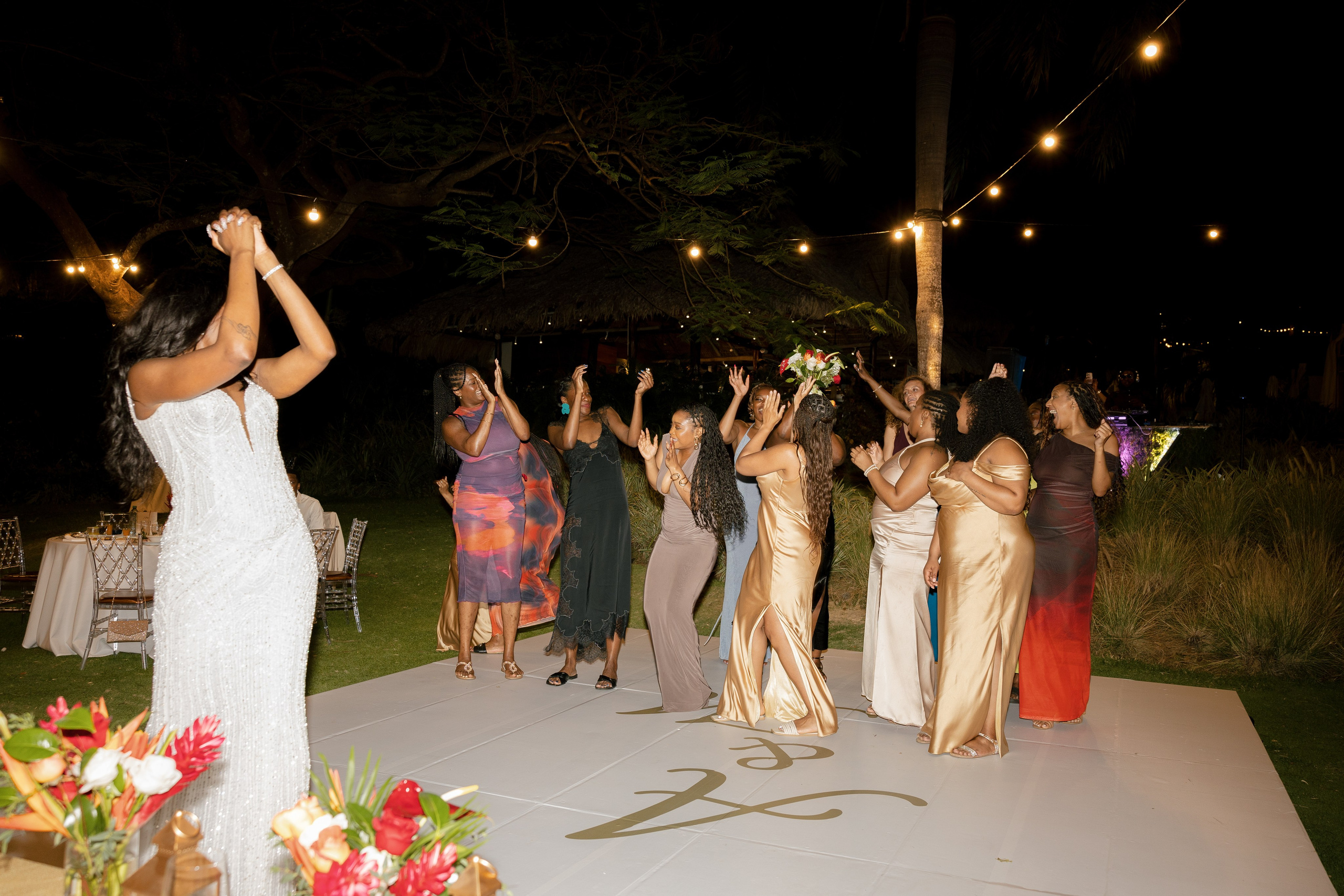 Ashley&Matt (Costa Rica). Wedding Photographer Toronto