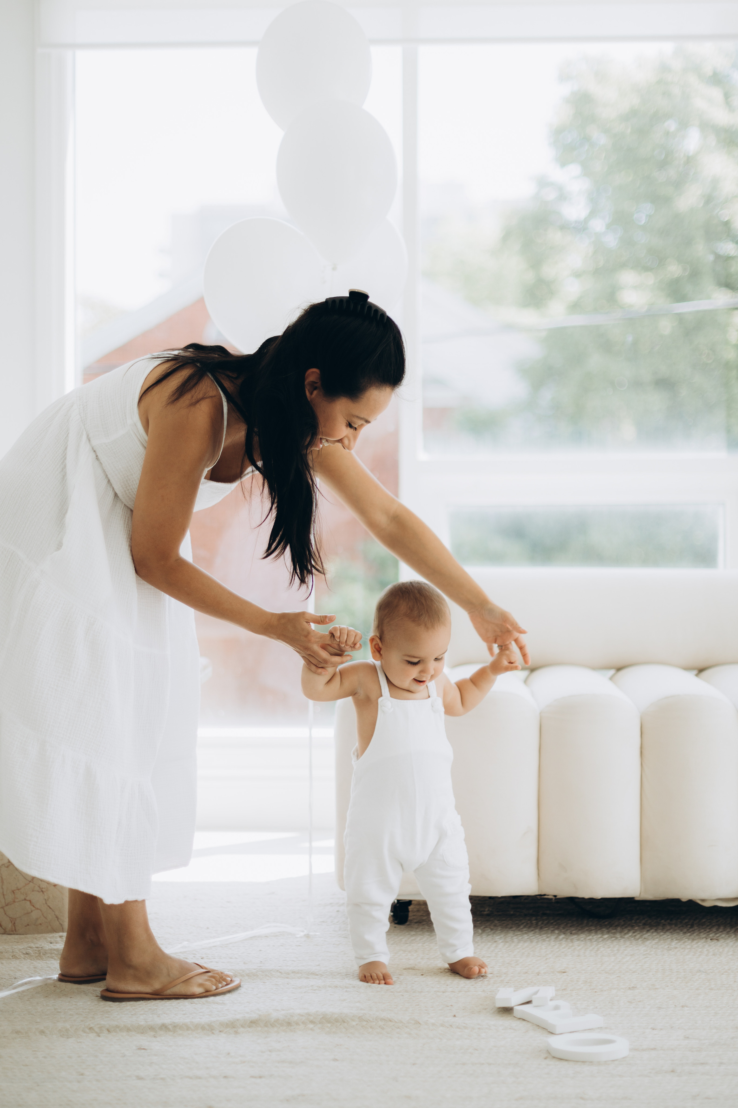Cake smash. Wedding Photographer Toronto