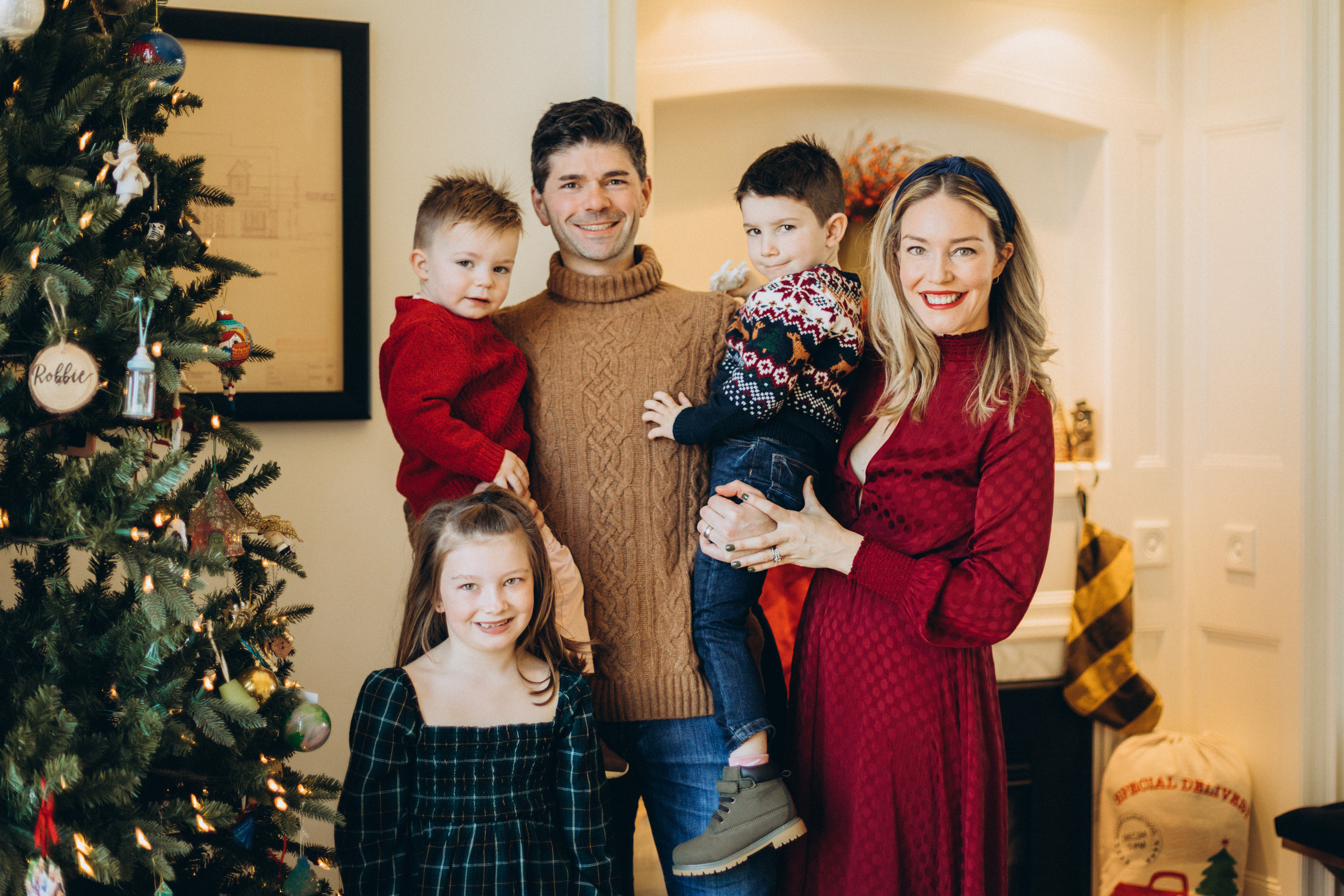 Christmas family time. Wedding Photographer Toronto