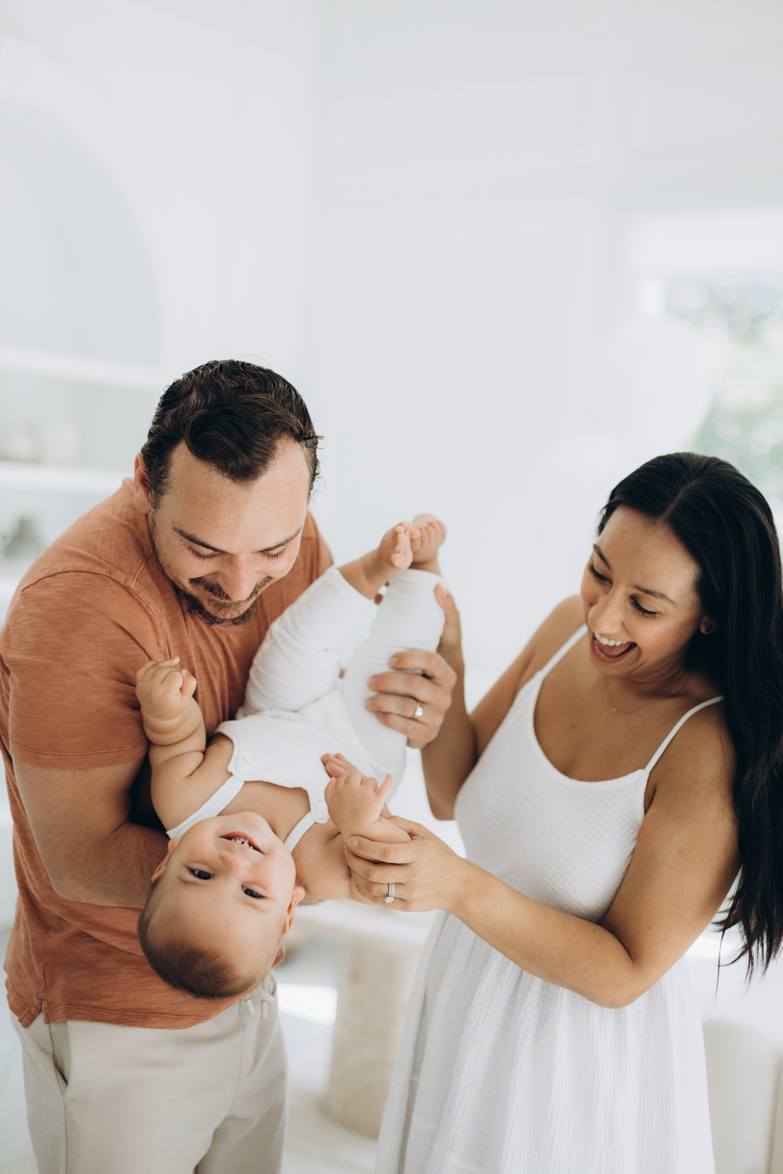 Cake smash. Wedding Photographer Toronto