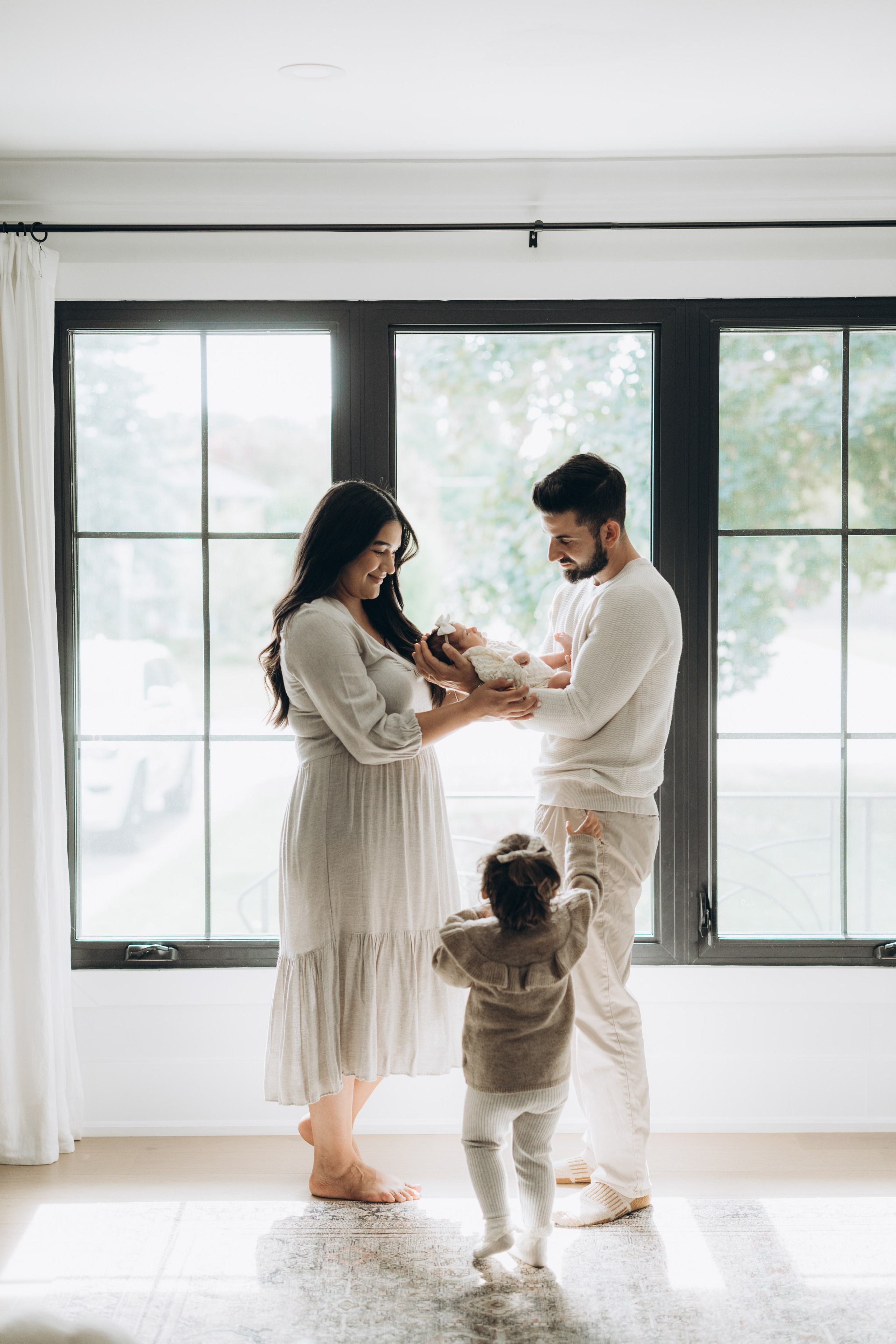 Newborn/family photo session. Wedding Photographer Toronto