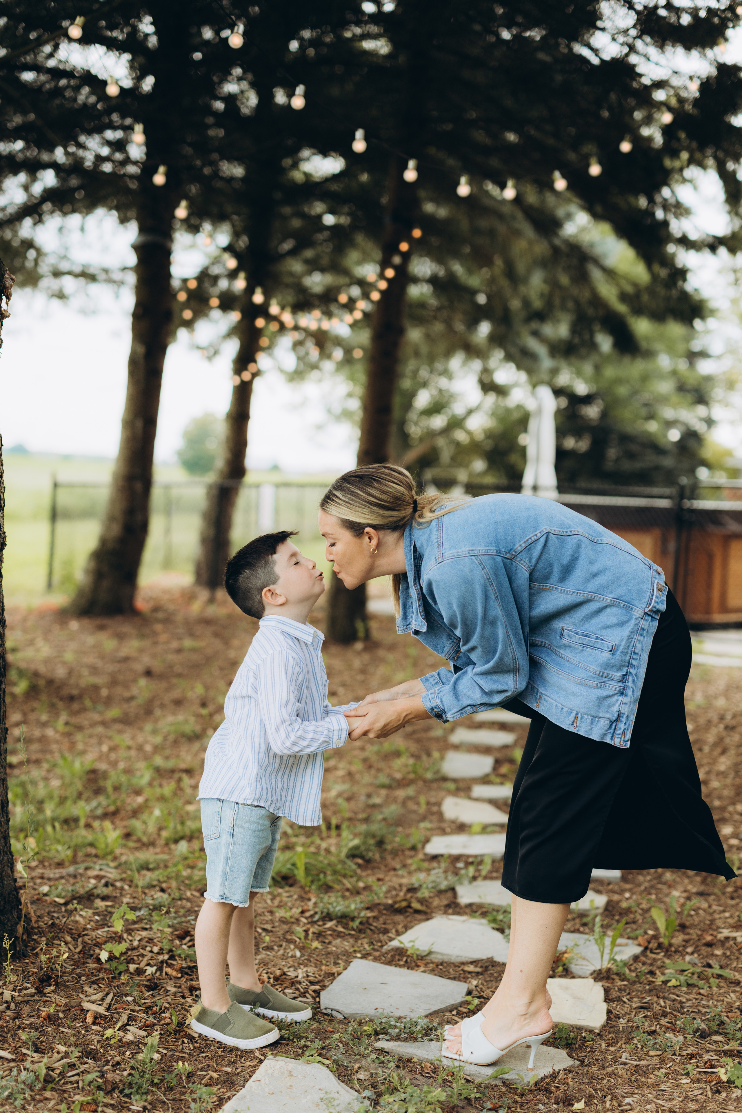 Fall family session. Wedding Photographer Toronto