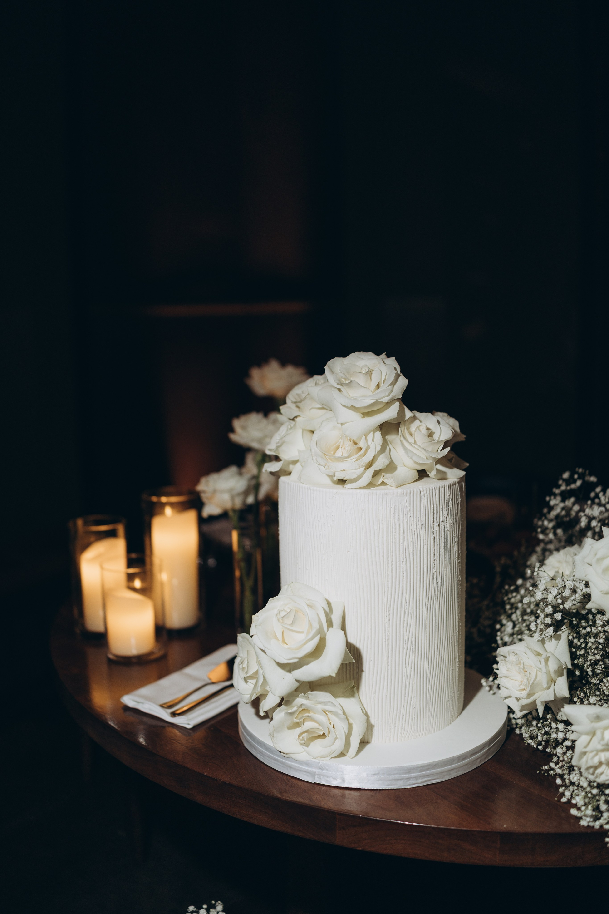 E&J Canoe. Wedding Photographer Toronto