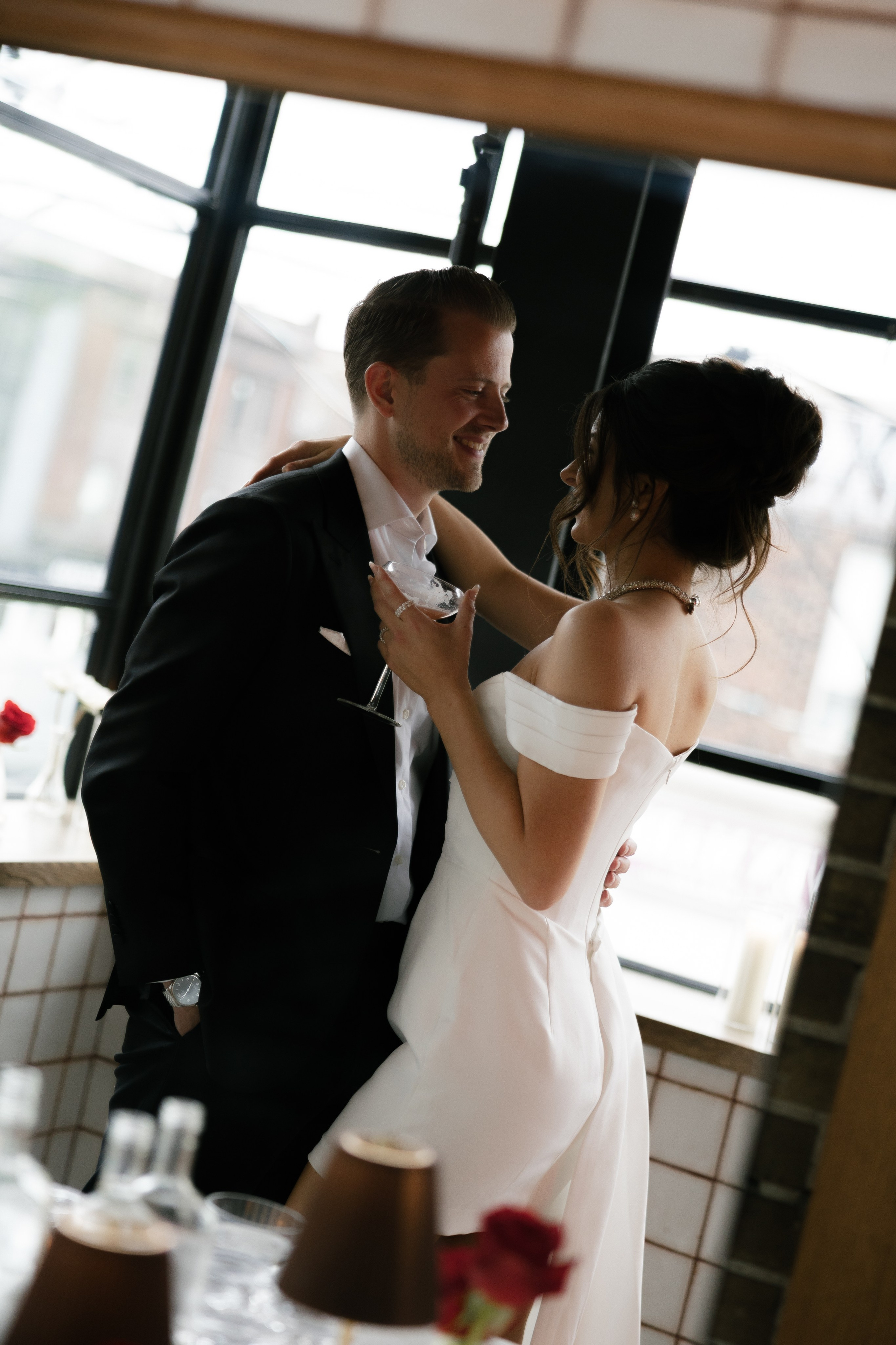 Mercedes&Dave. Wedding Photographer Toronto