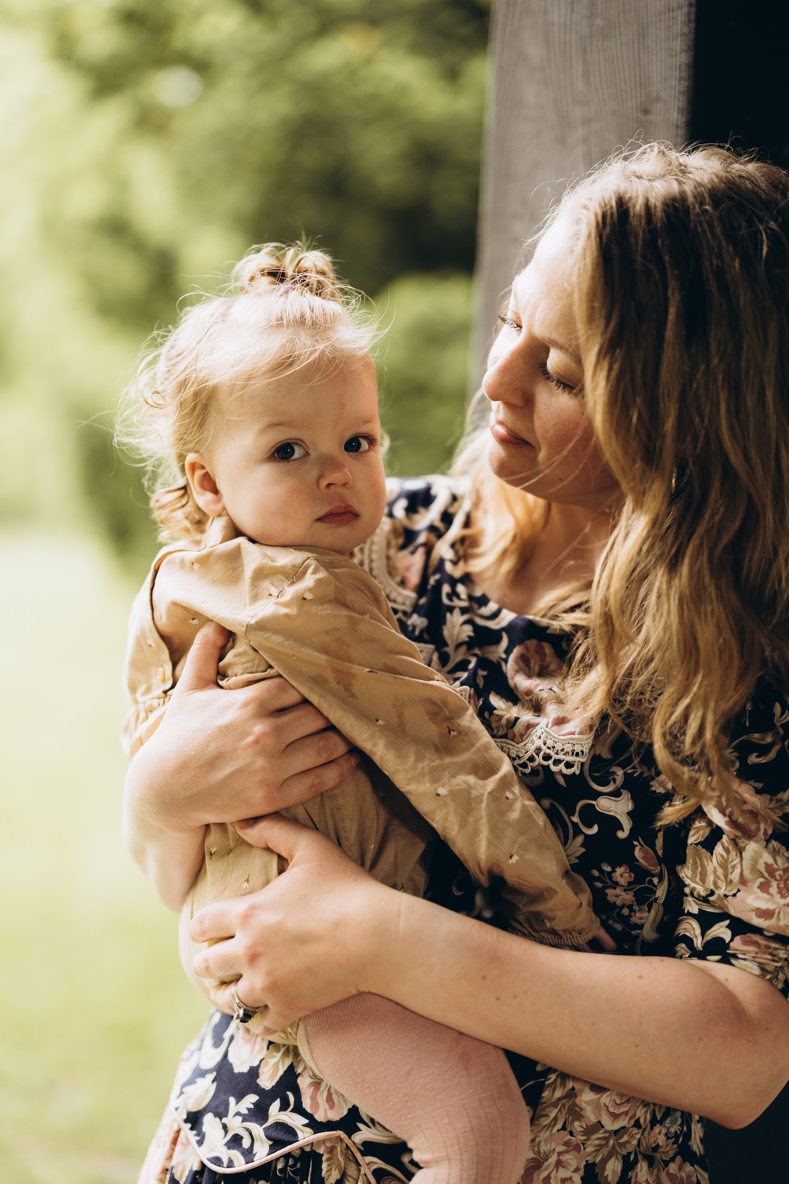 Under the rain. Wedding Photographer Toronto