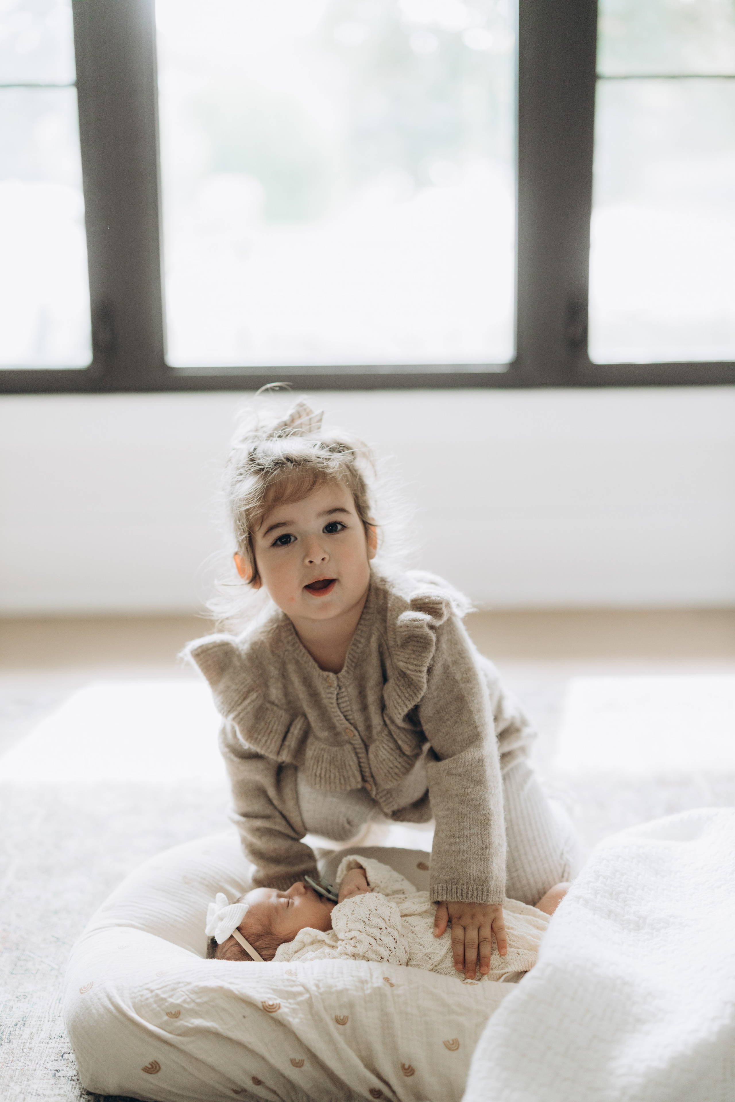 Newborn/family photo session. Wedding Photographer Toronto