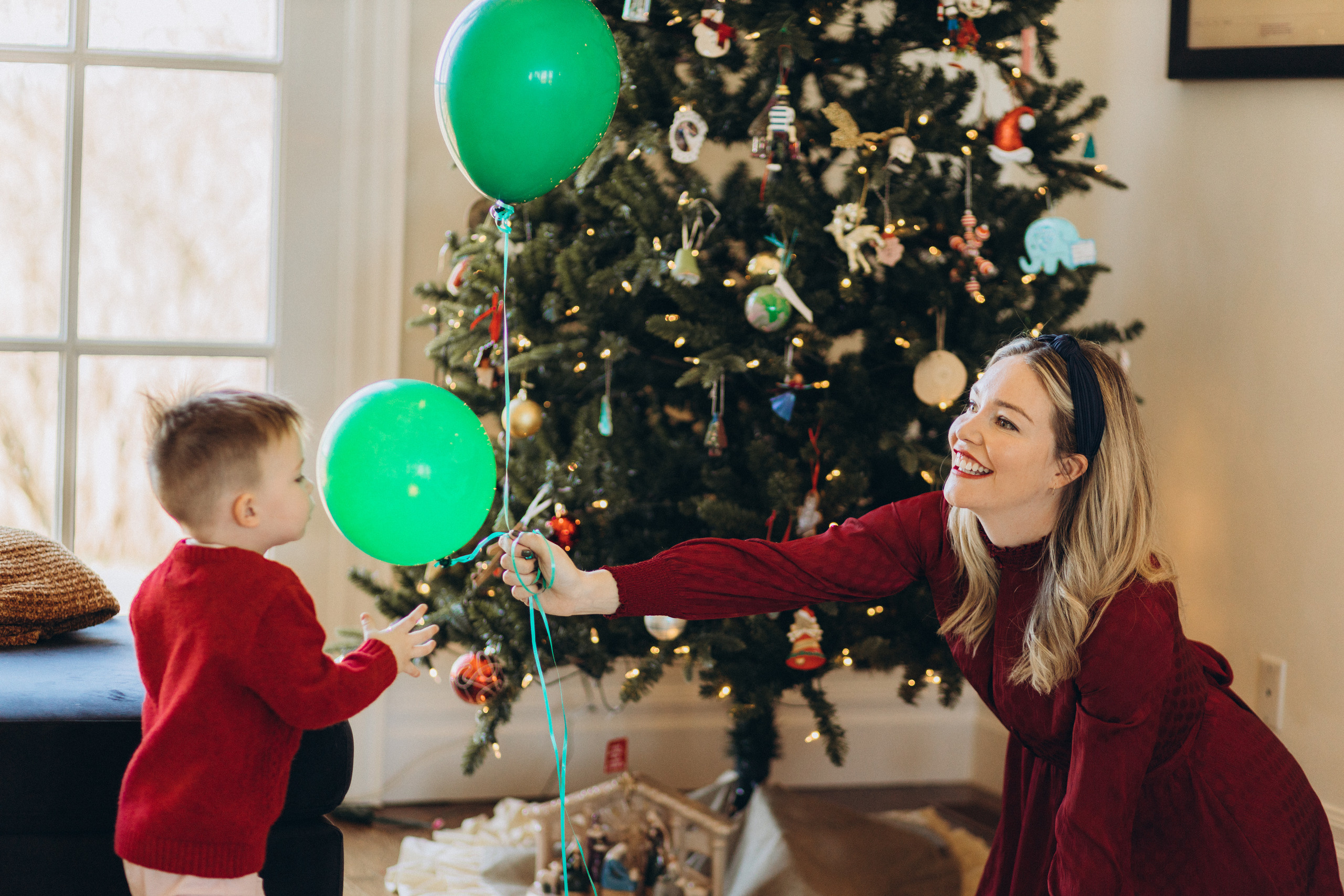 Christmas family time. Wedding Photographer Toronto