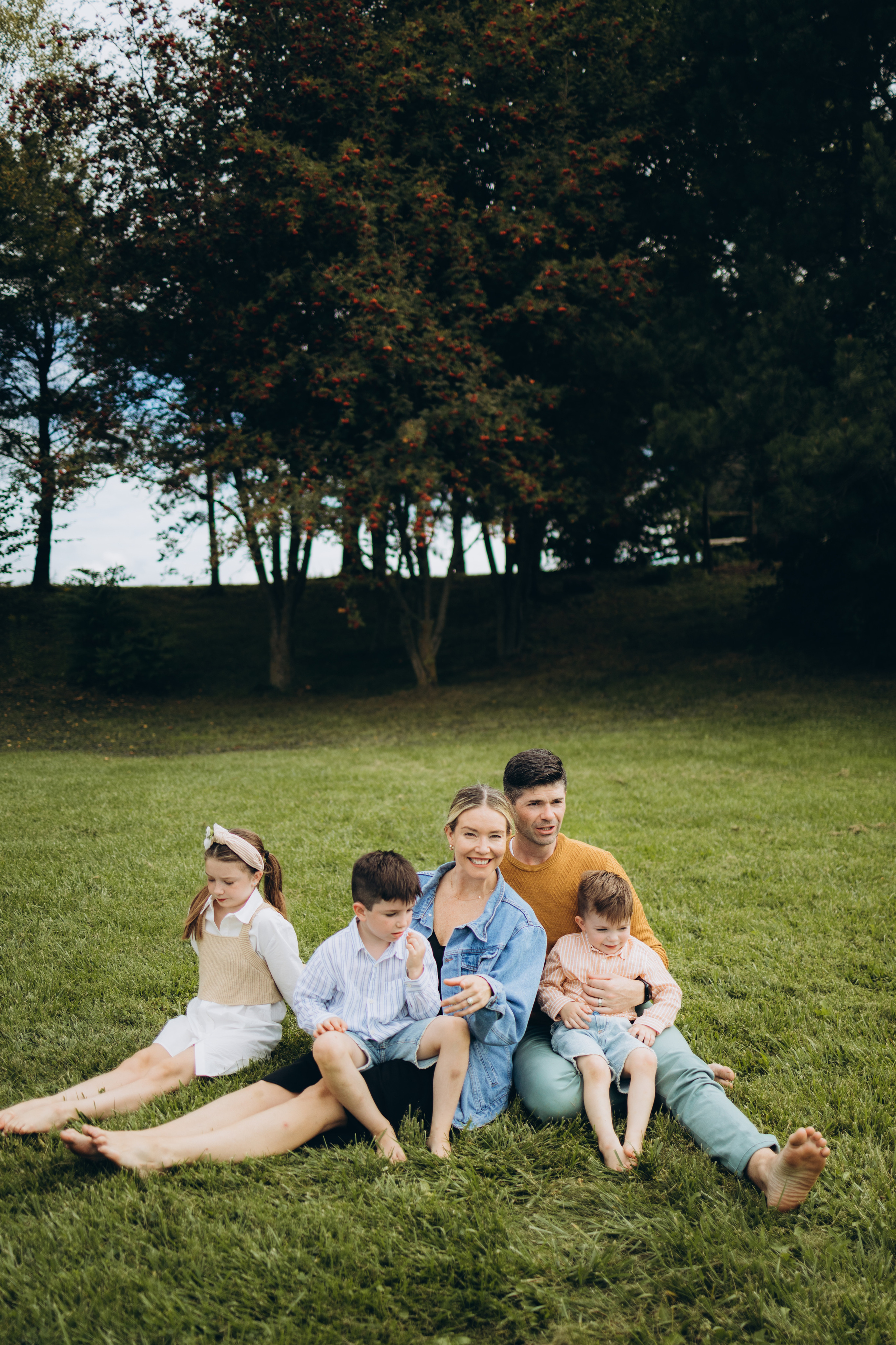 Fall family session. Wedding Photographer Toronto