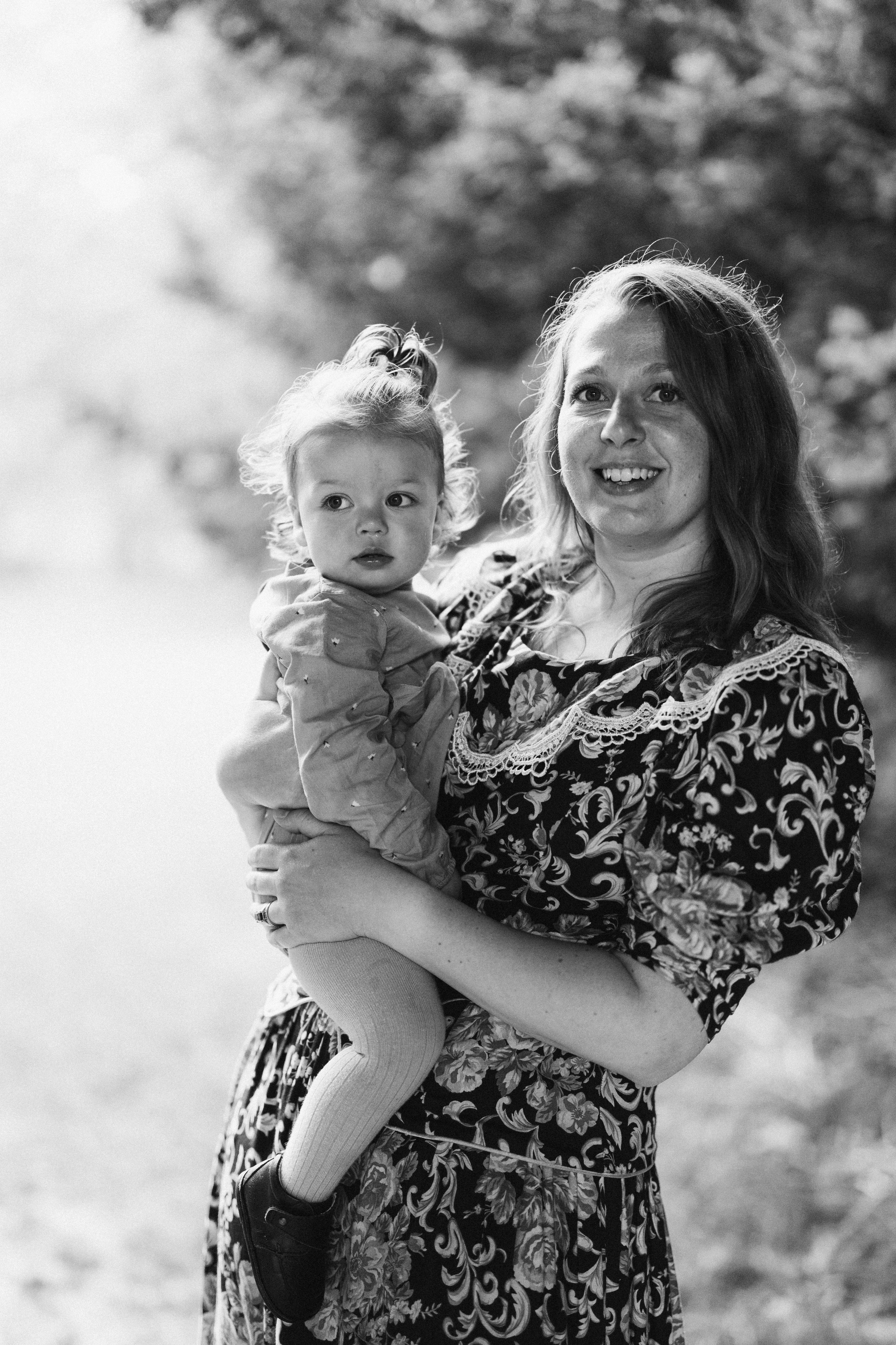 Under the rain. Wedding Photographer Toronto
