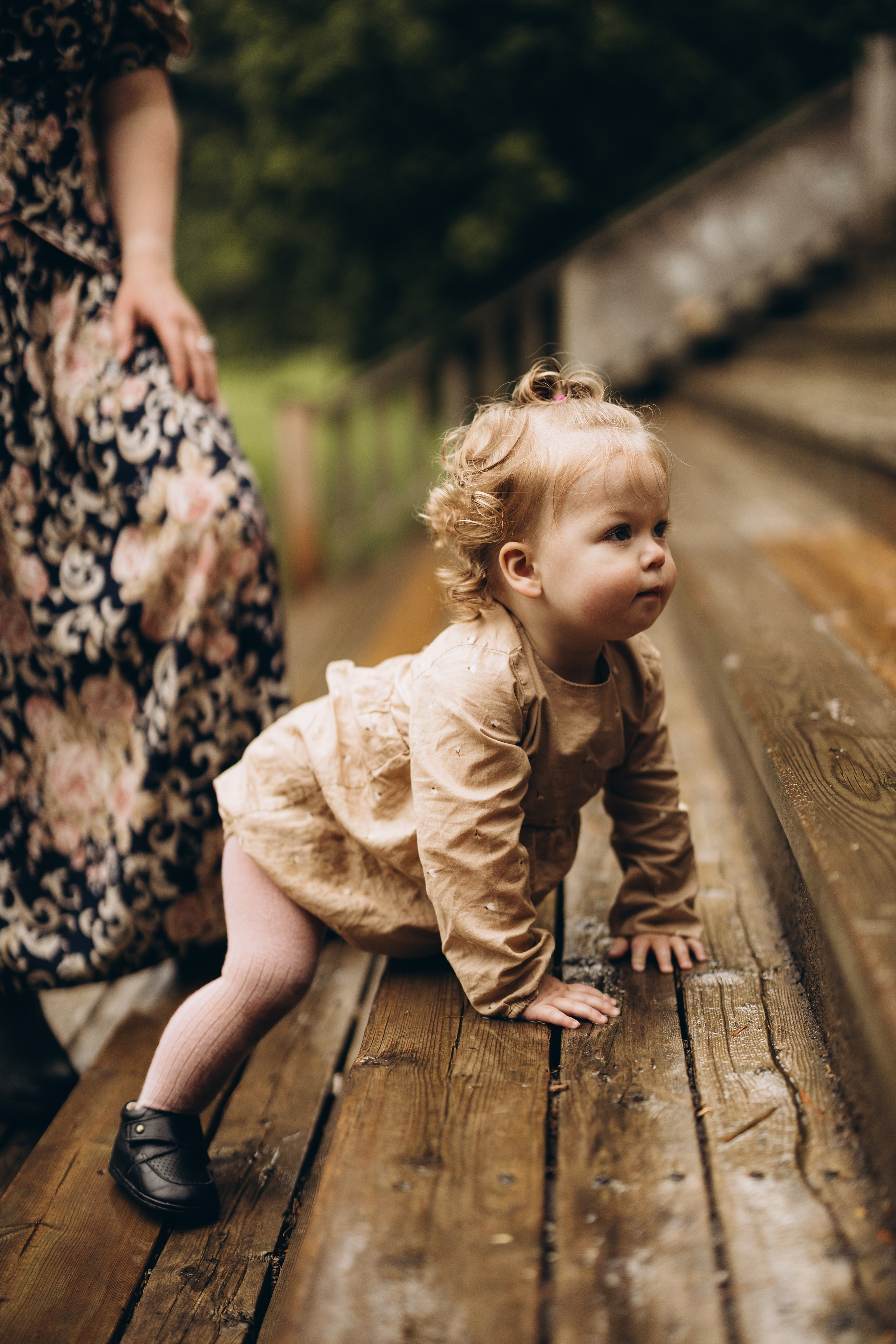 Under the rain. Wedding Photographer Toronto