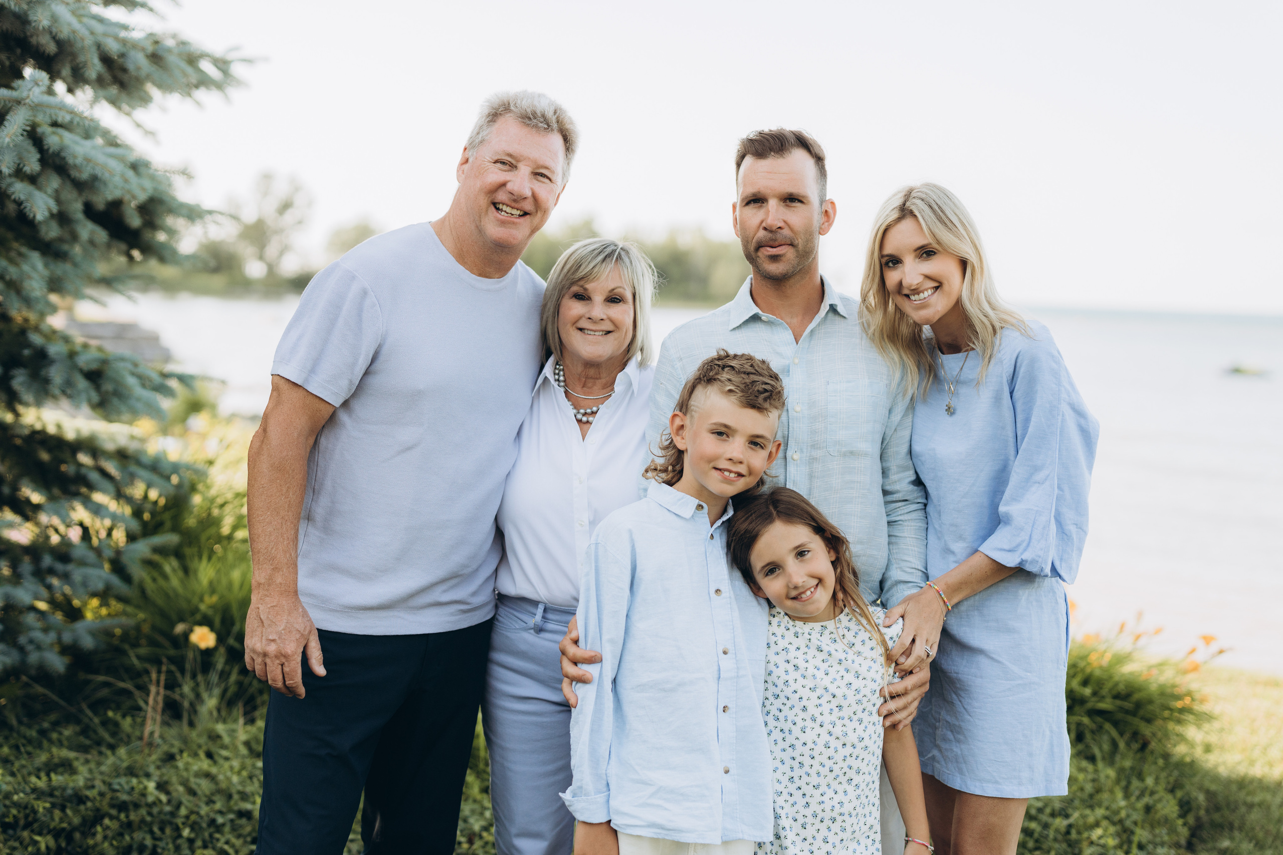Family time. Wedding Photographer Toronto