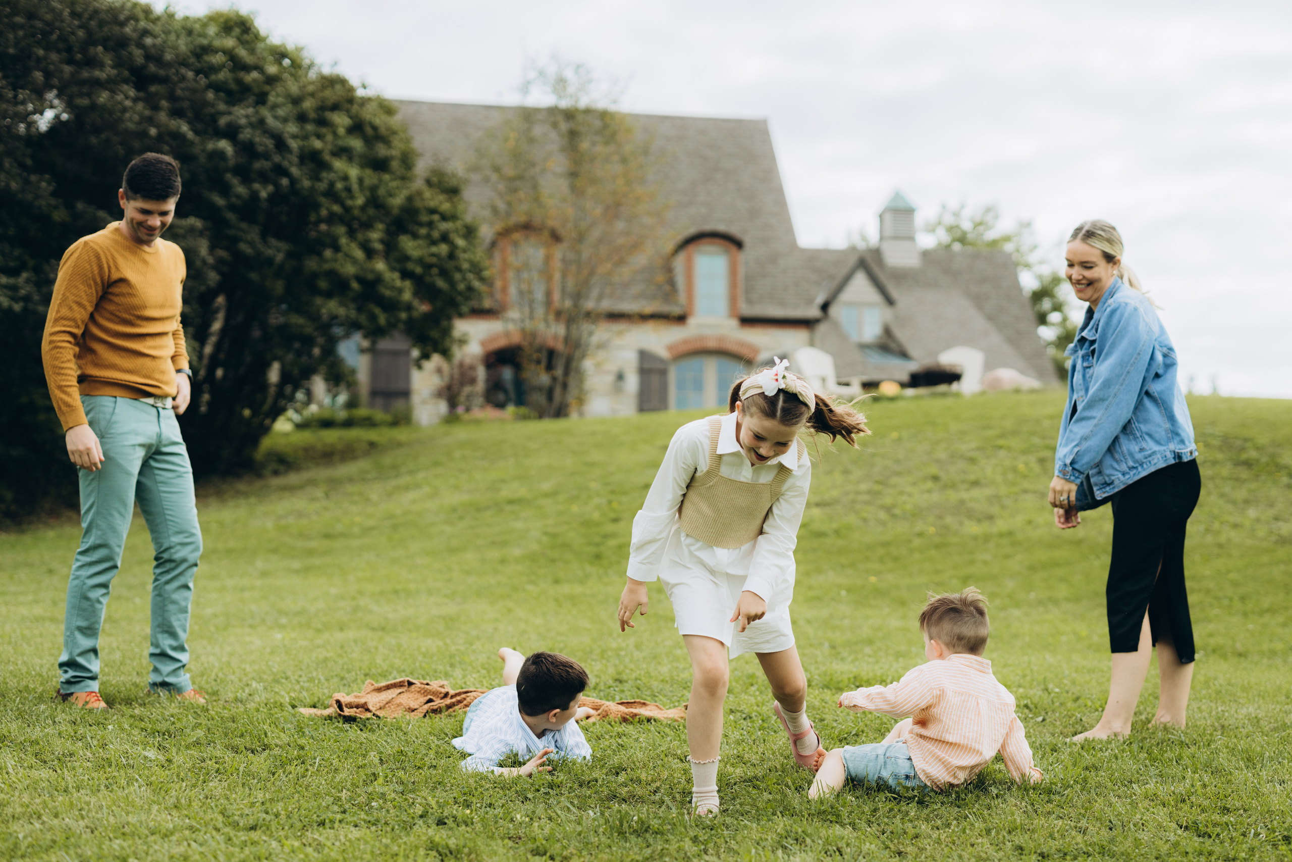 Fall family session. Wedding Photographer Toronto