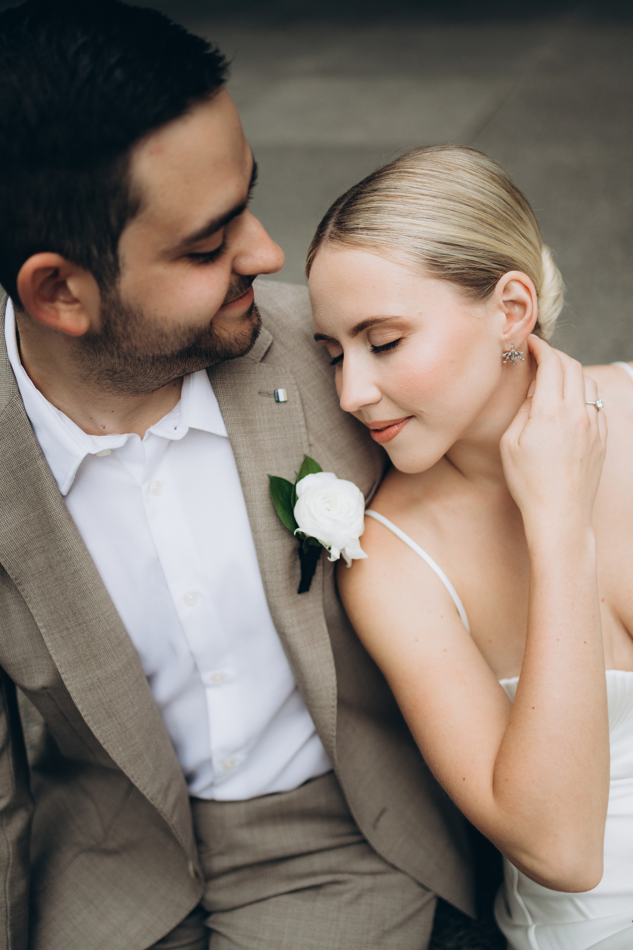 Elopement session. Wedding Photographer Toronto