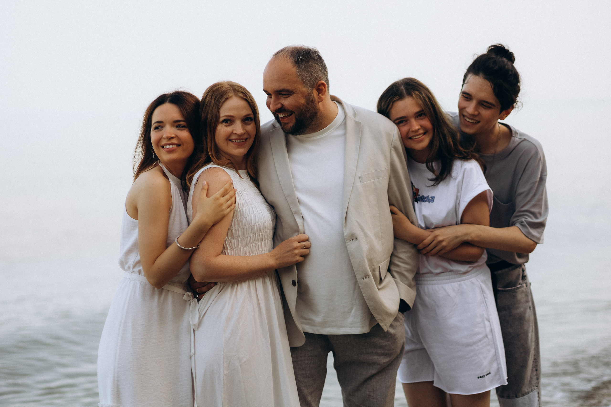 Family time. Wedding Photographer Toronto