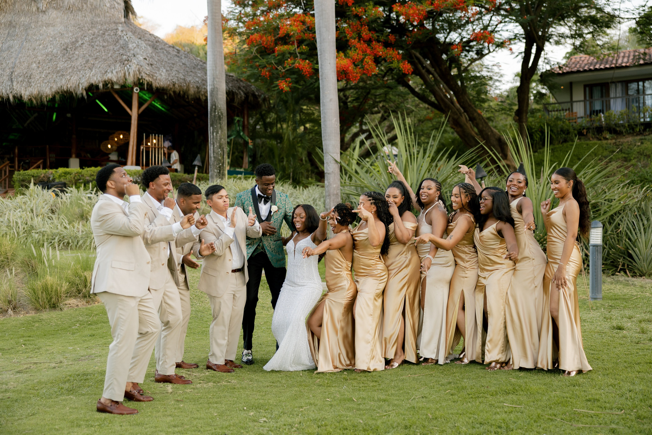 Ashley&Matt (Costa Rica). Wedding Photographer Toronto