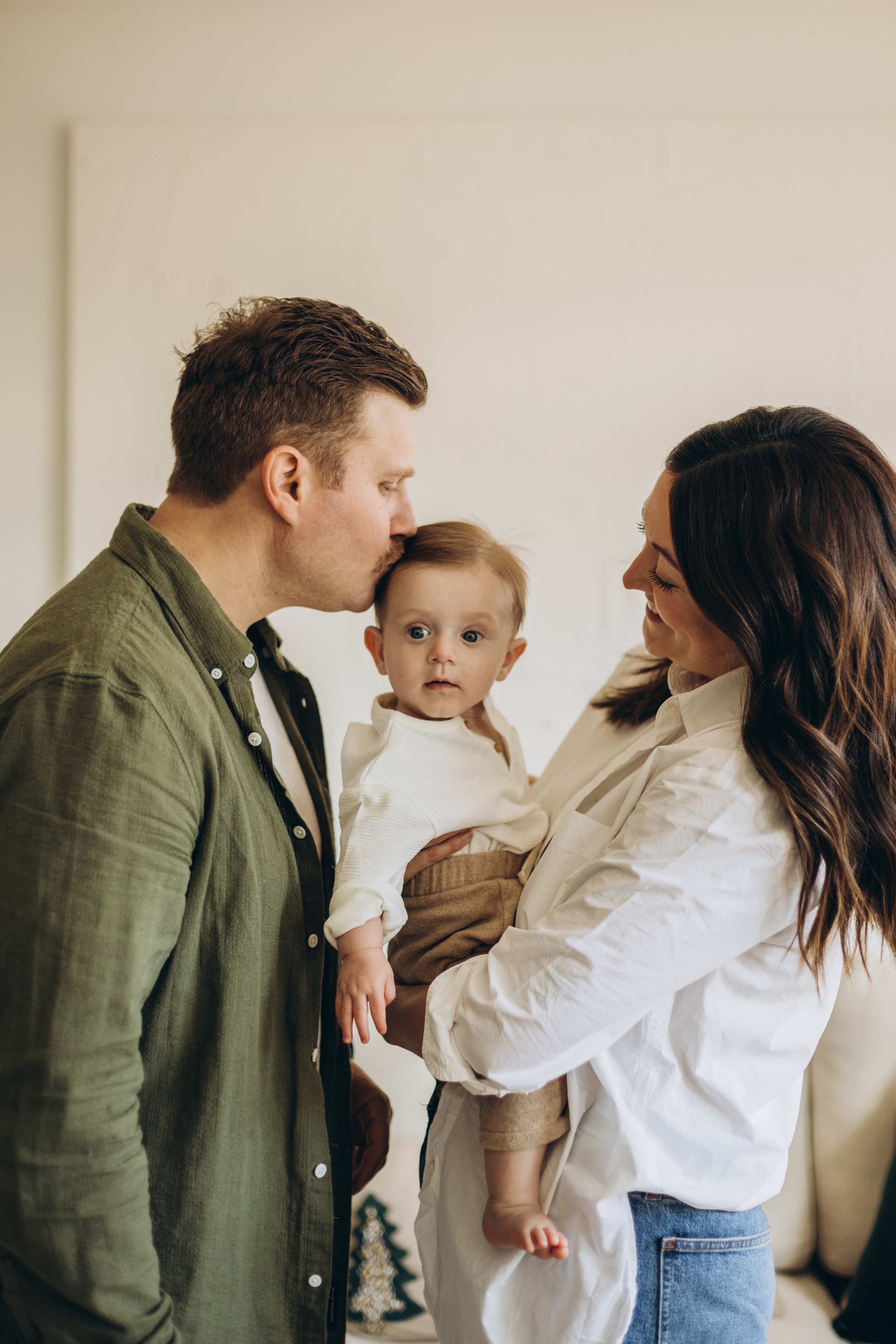 First Christmas. Wedding Photographer Toronto