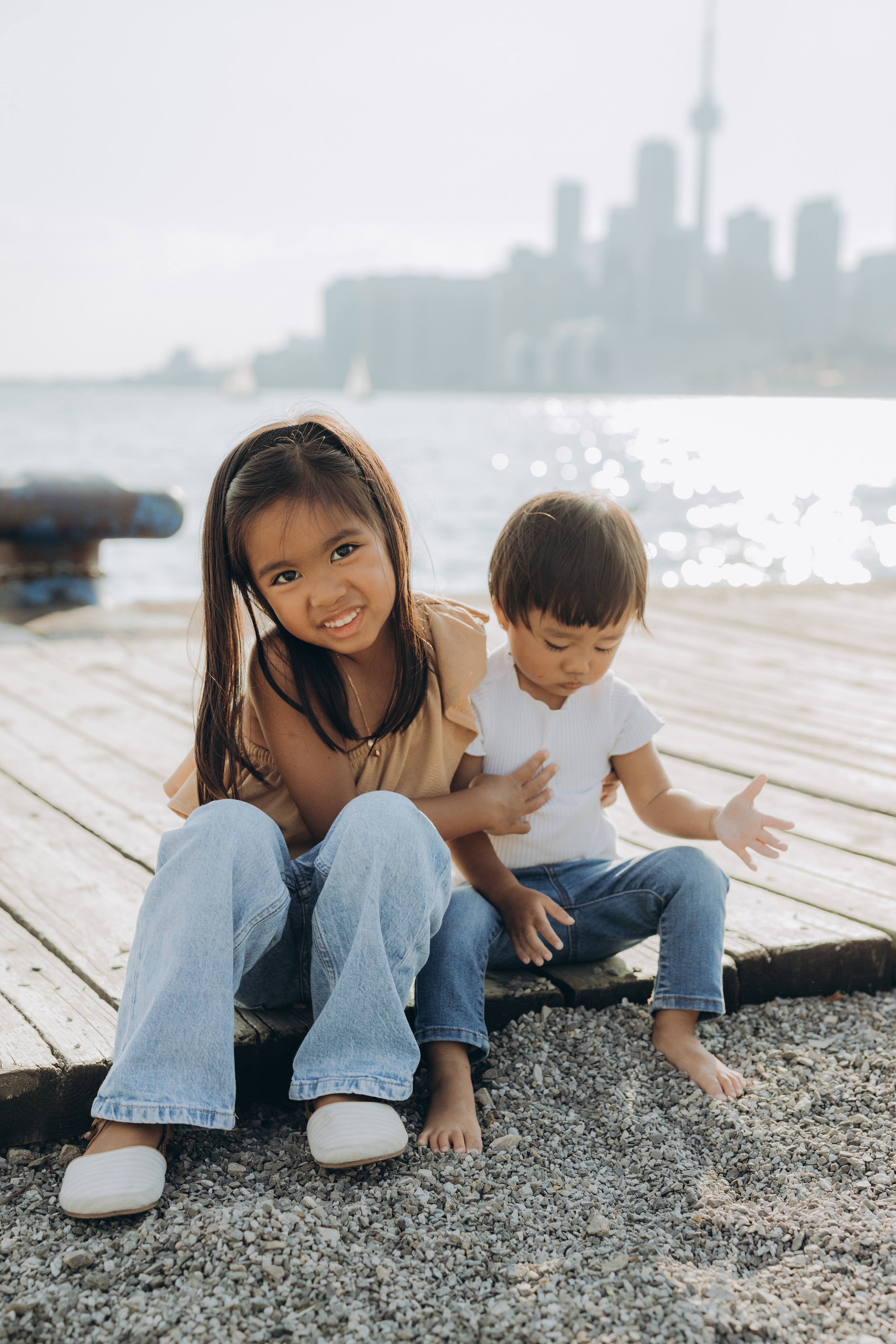 Family session in Toronto. Wedding Photographer Toronto