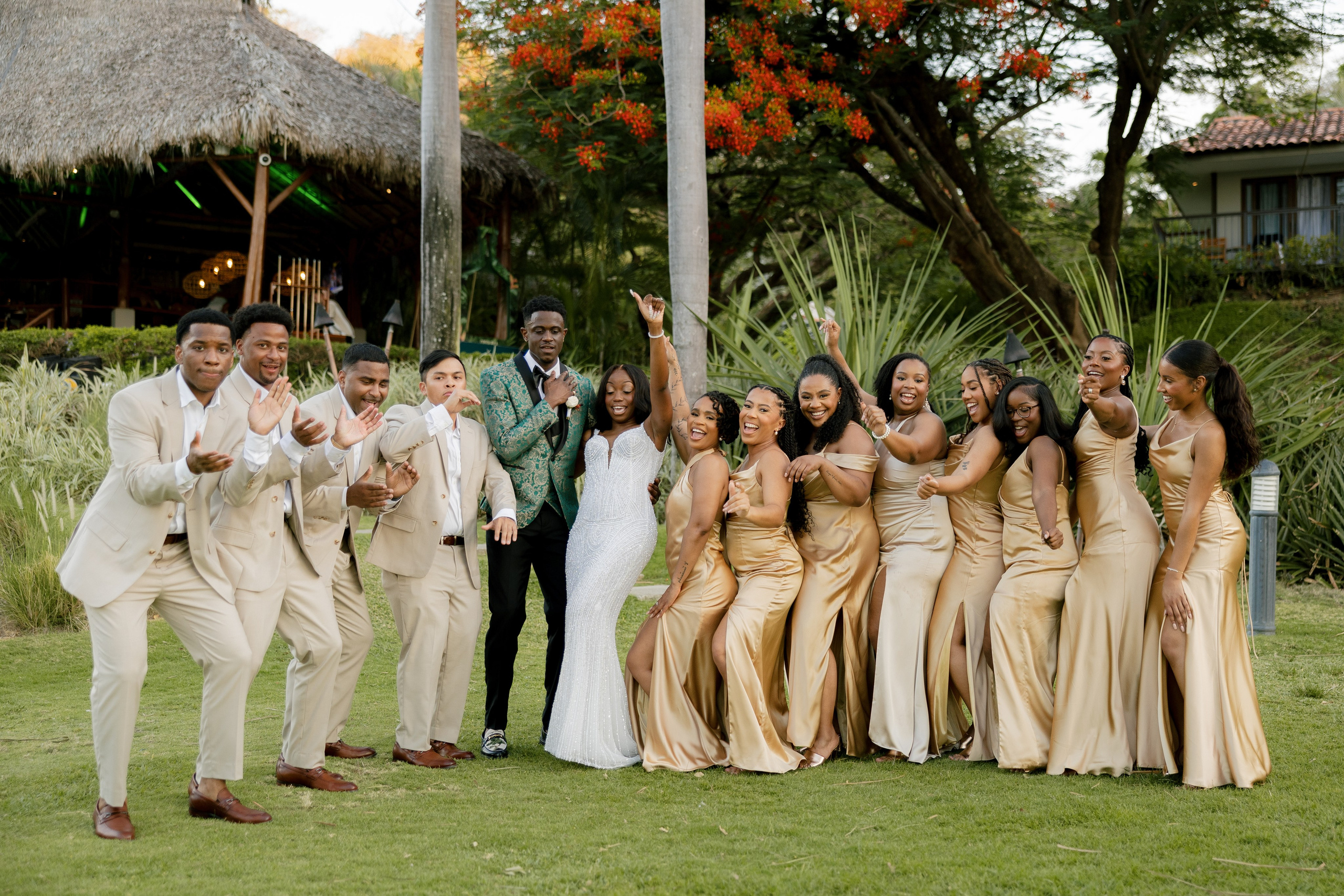 Ashley&Matt (Costa Rica). Wedding Photographer Toronto