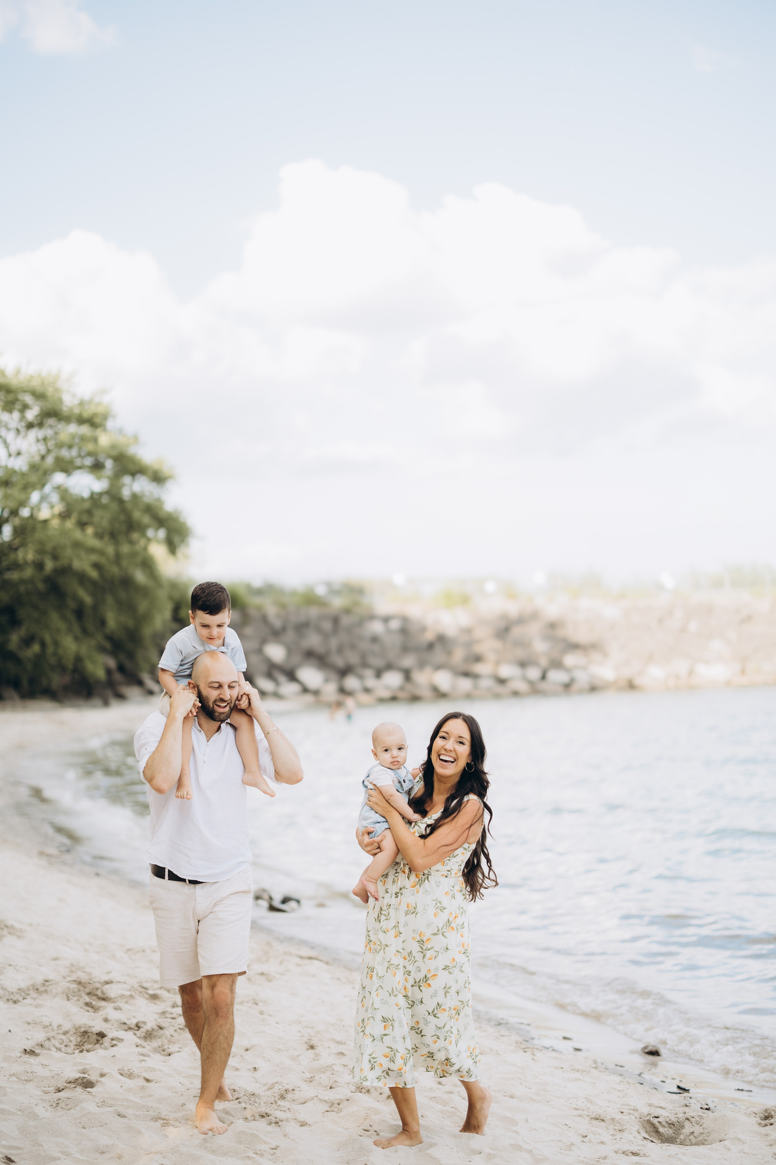 Beach photo session. Wedding Photographer Toronto