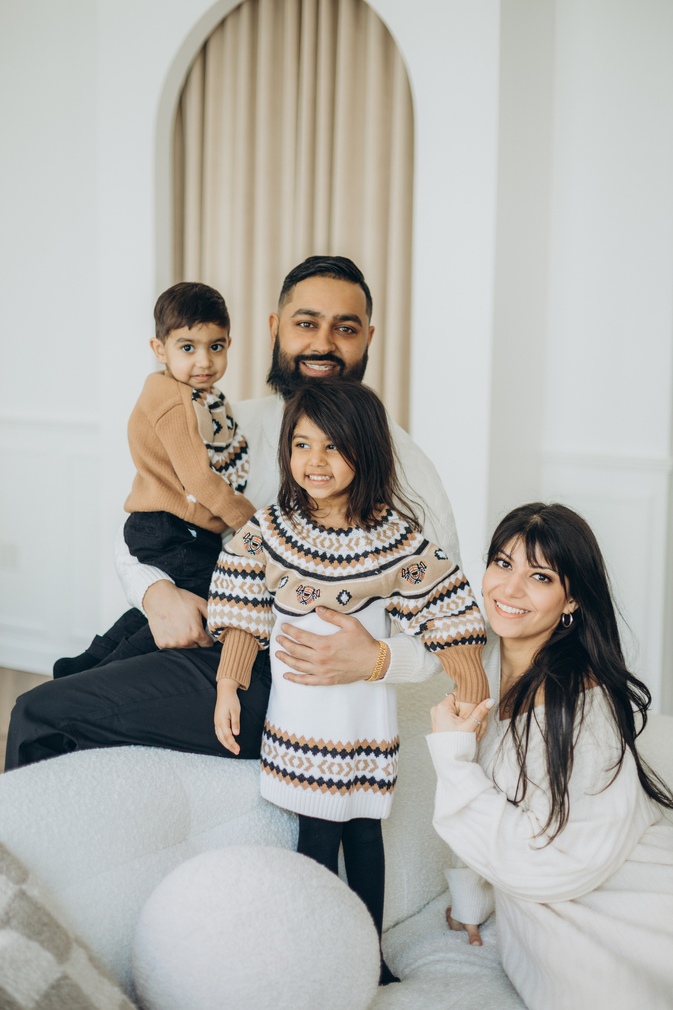 Family session. Wedding Photographer Toronto