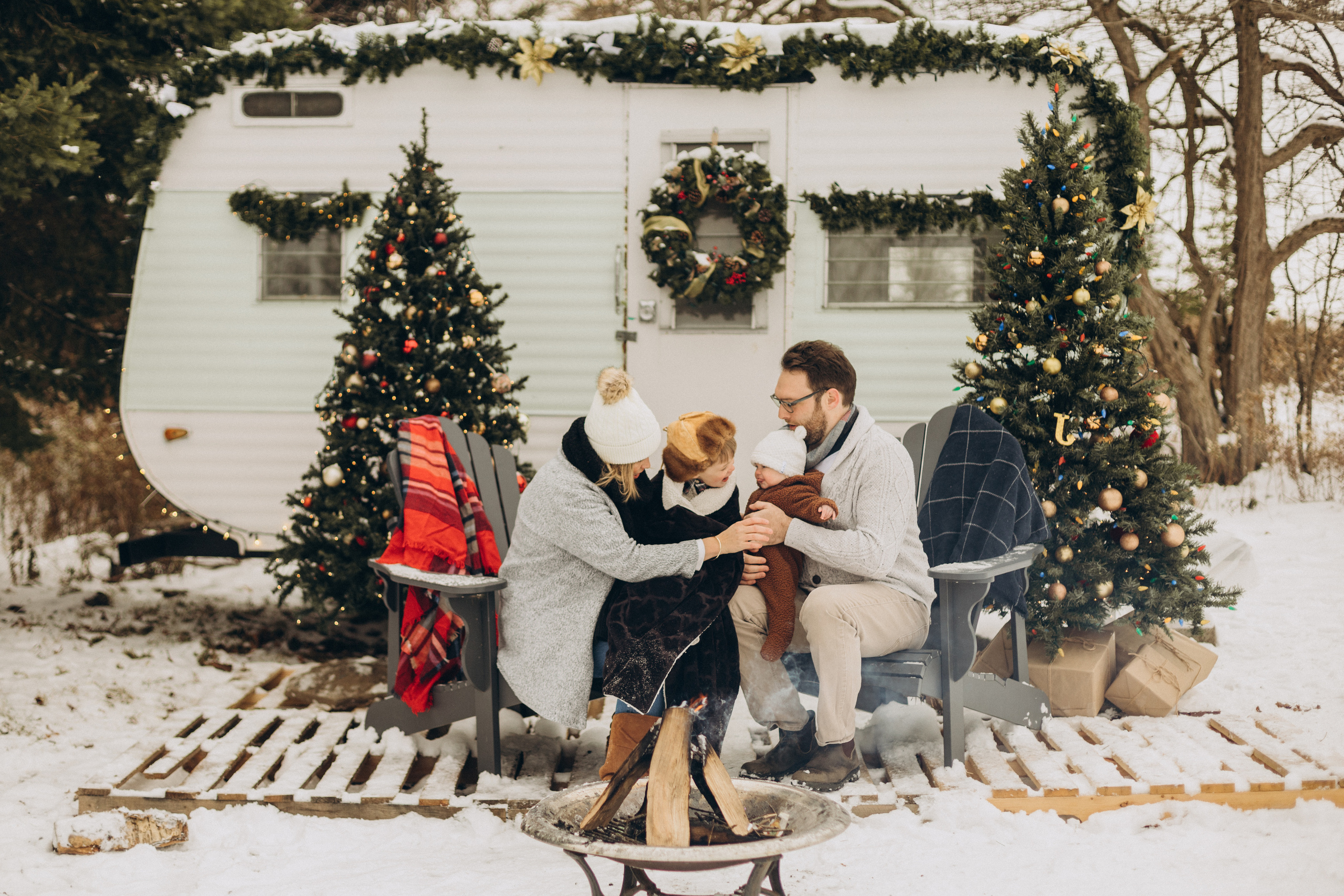 Family time. Wedding Photographer Toronto
