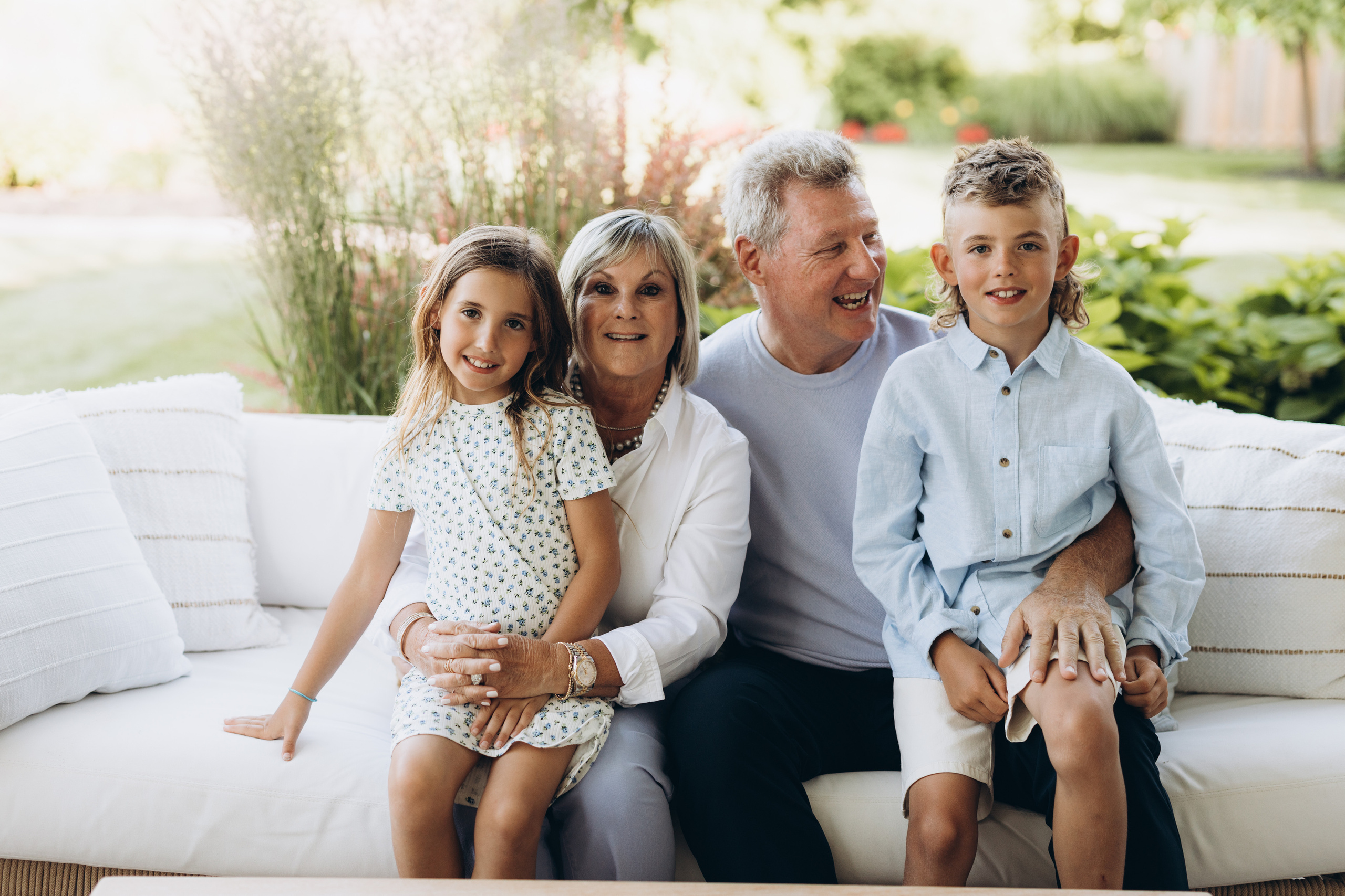 Family time. Wedding Photographer Toronto