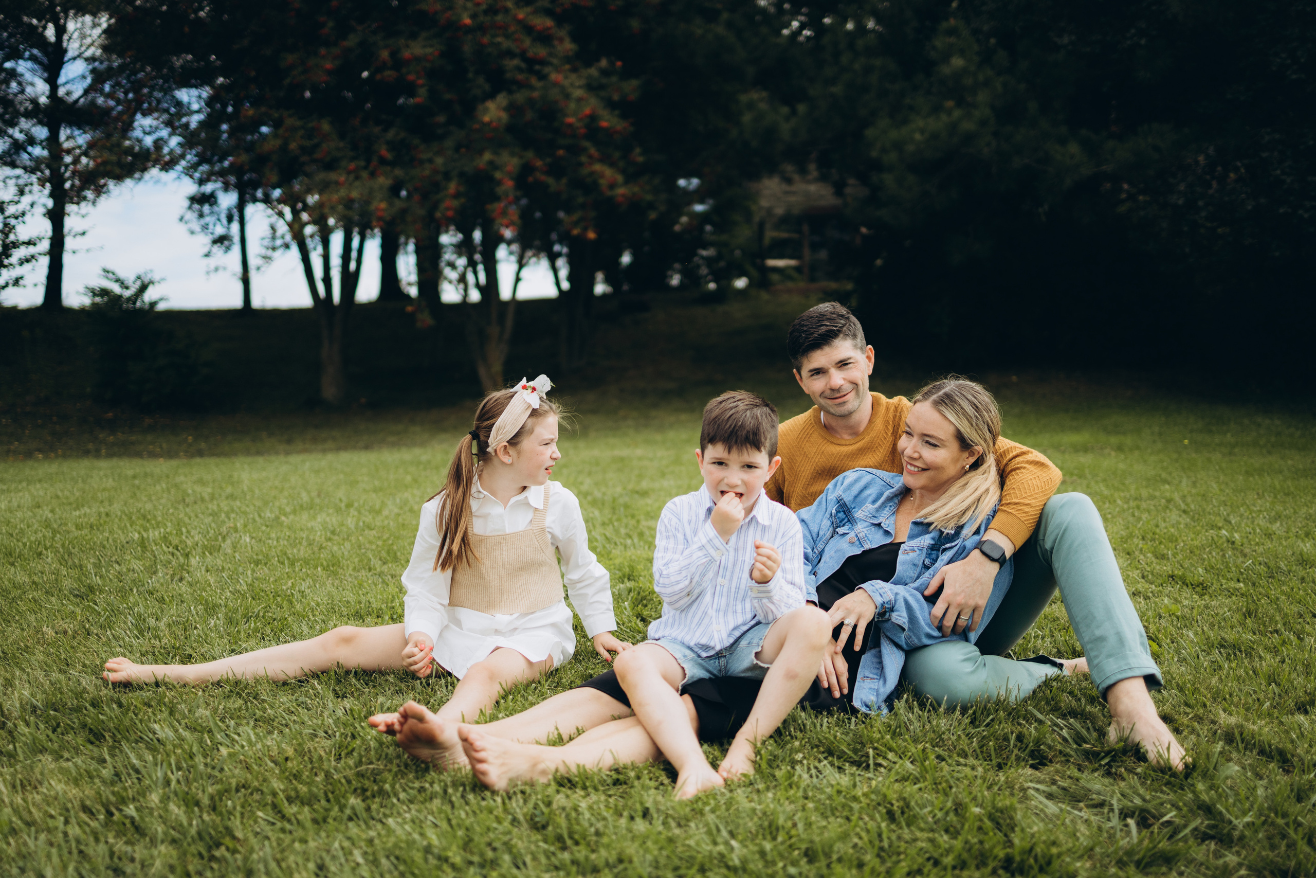 Fall family session. Wedding Photographer Toronto