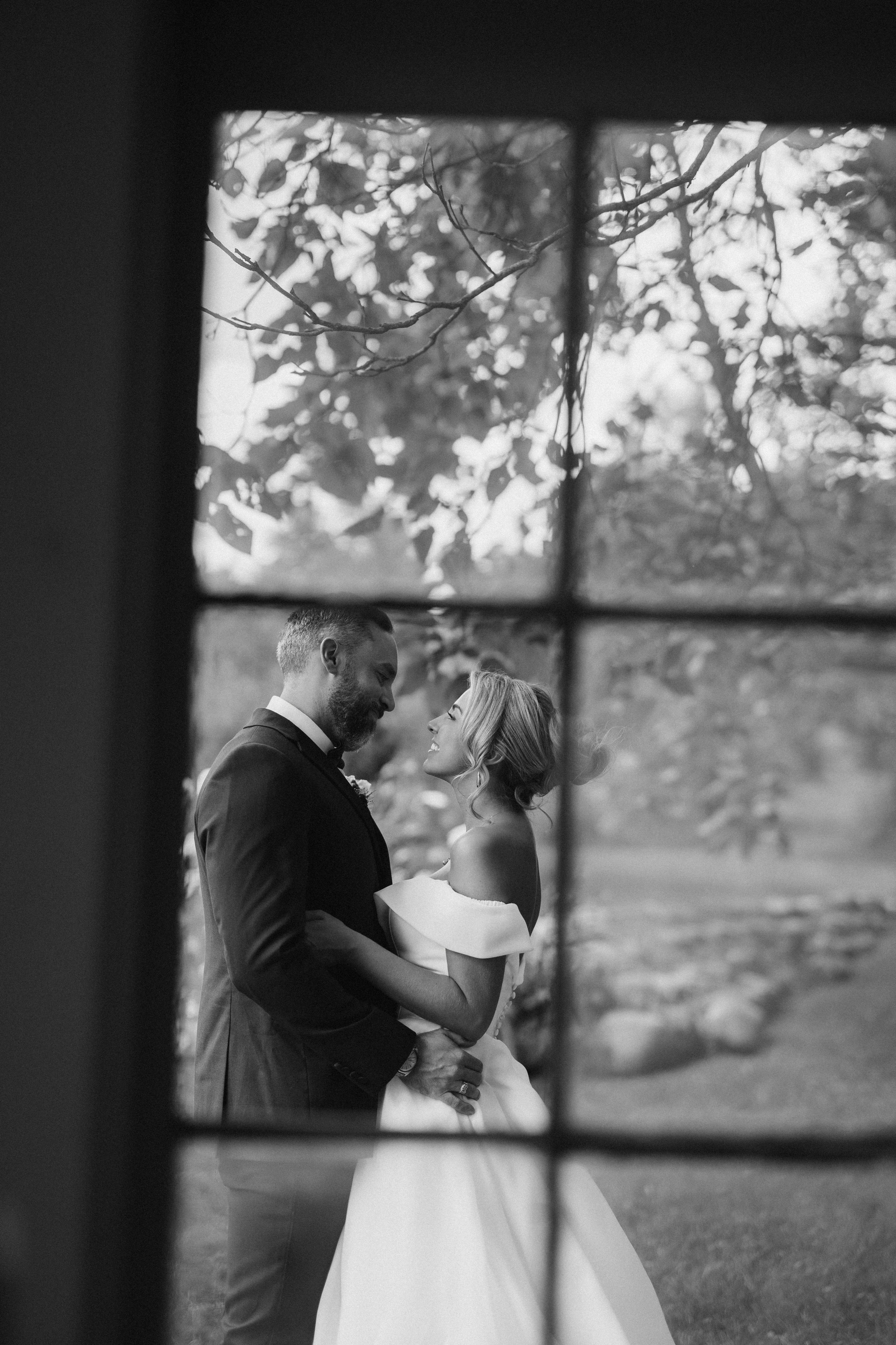 L&D (Wren House by Stella). Wedding Photographer Toronto