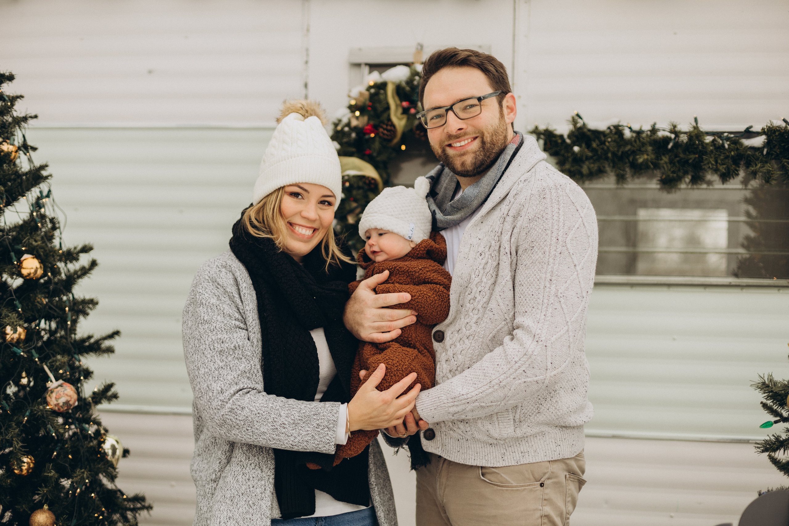 Family time. Wedding Photographer Toronto