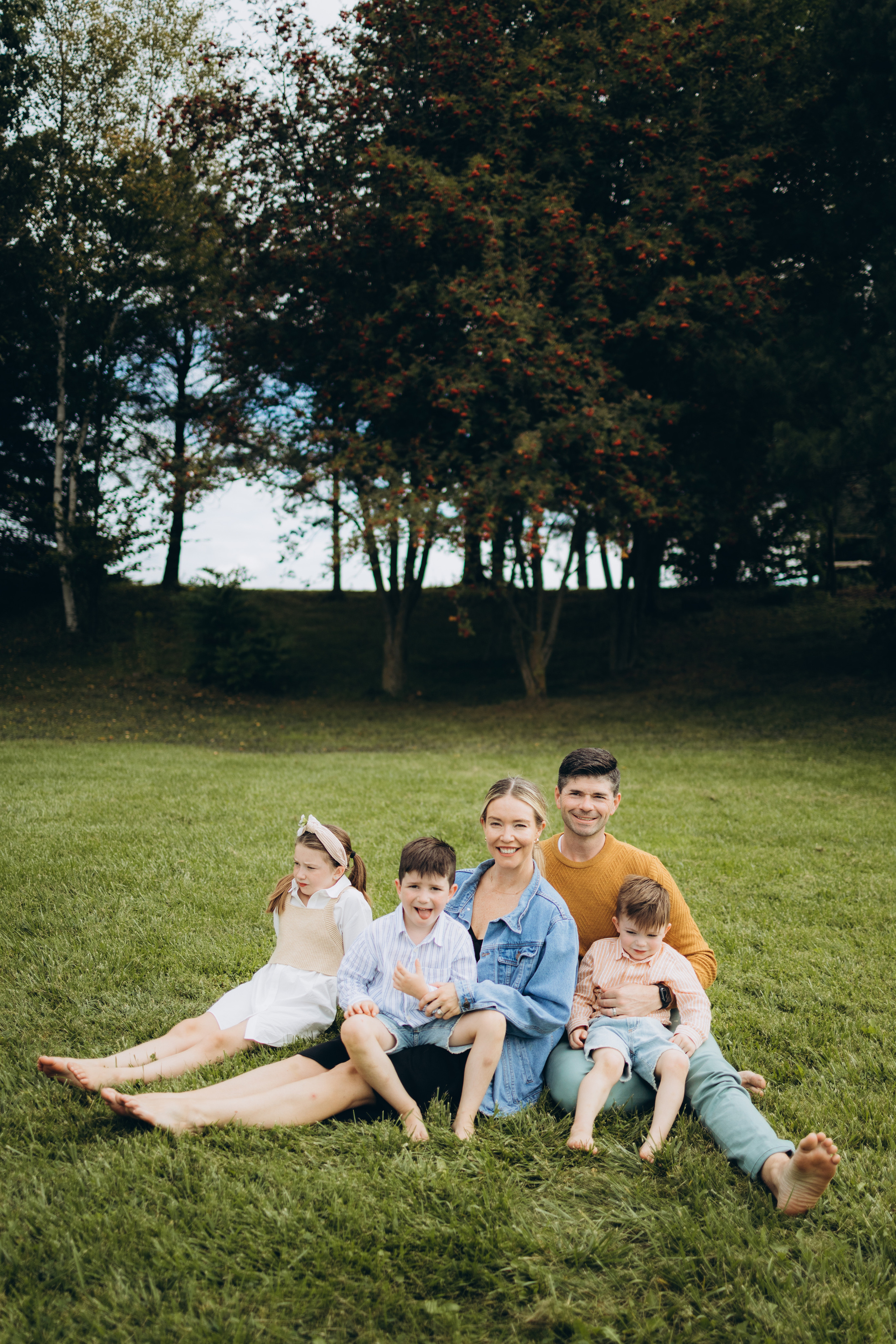 Fall family session. Wedding Photographer Toronto
