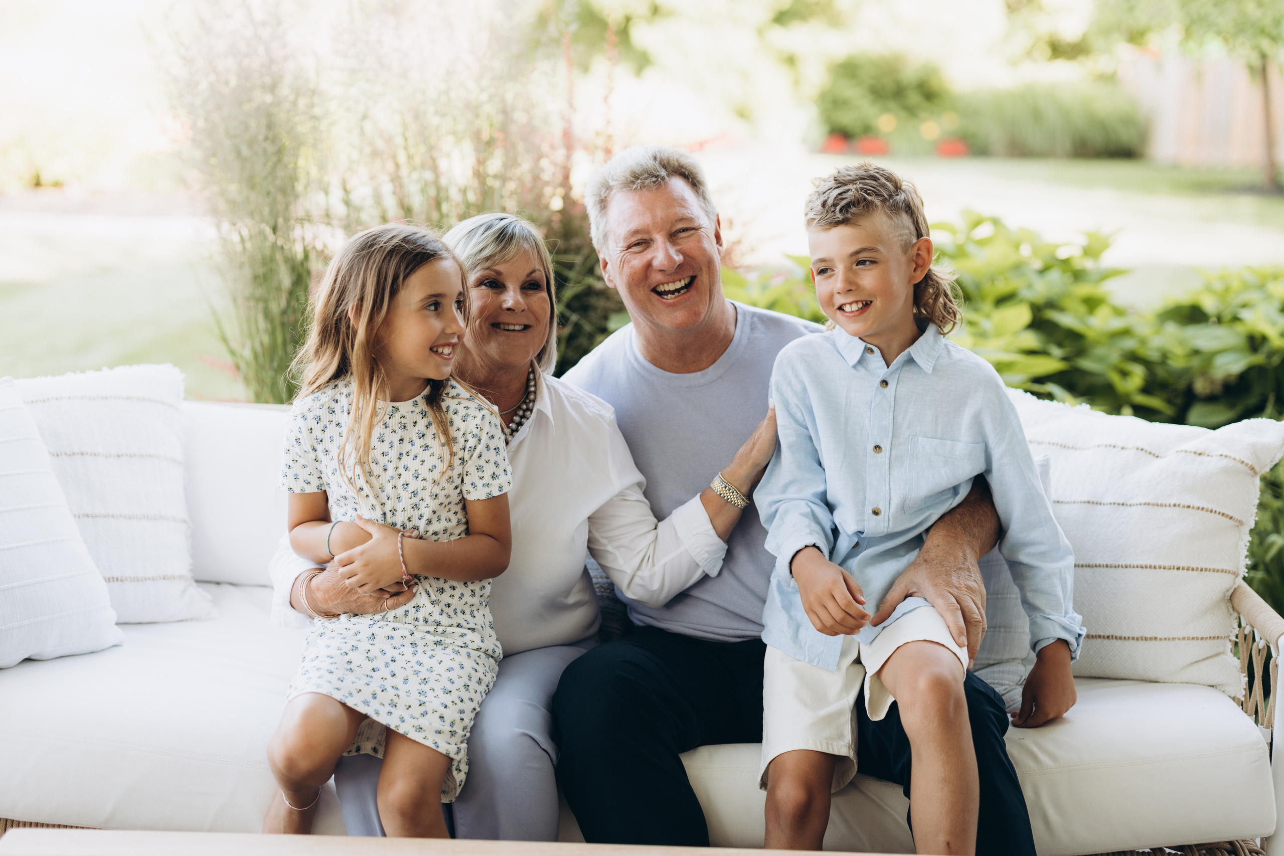 Family time. Wedding Photographer Toronto