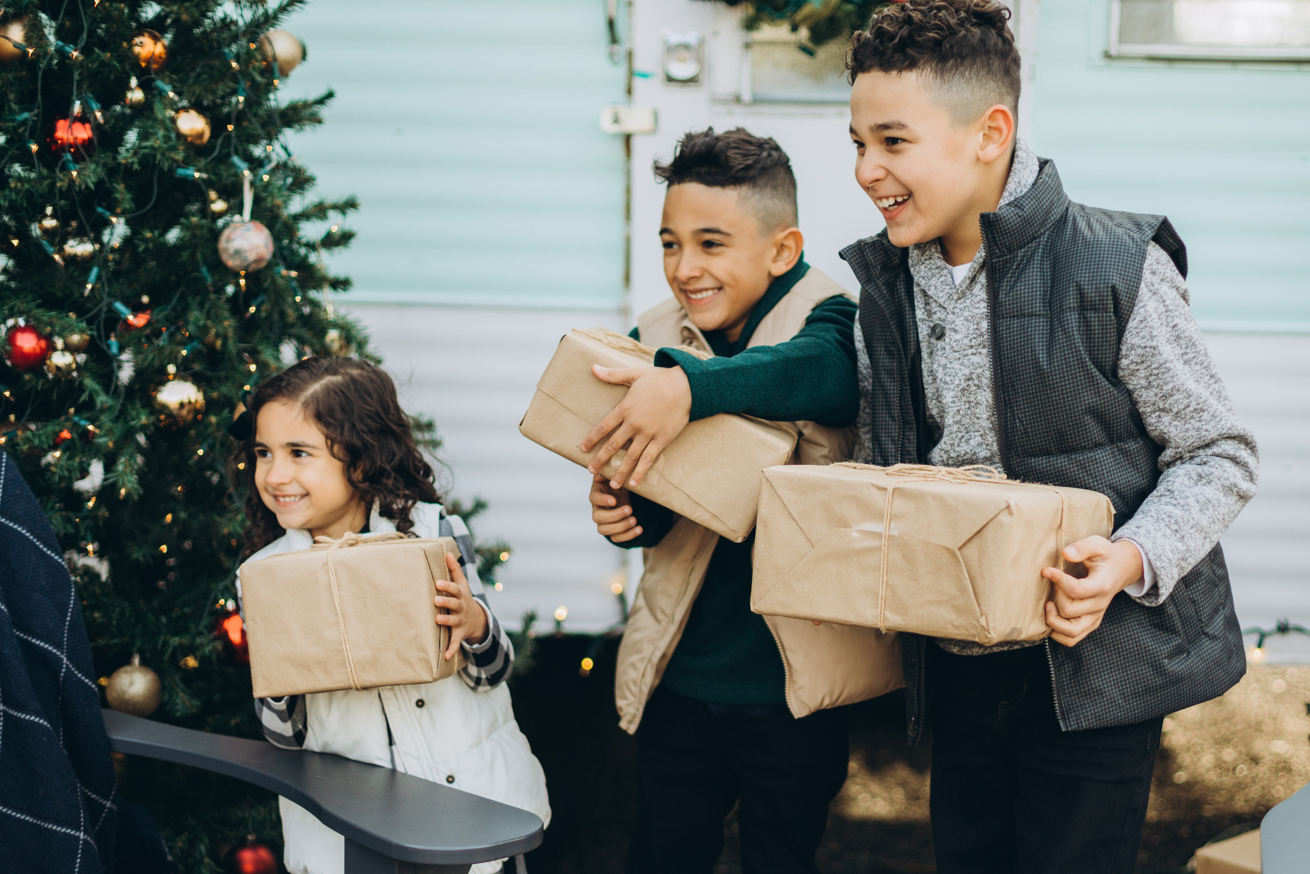 Christmas mini session. Wedding Photographer Toronto